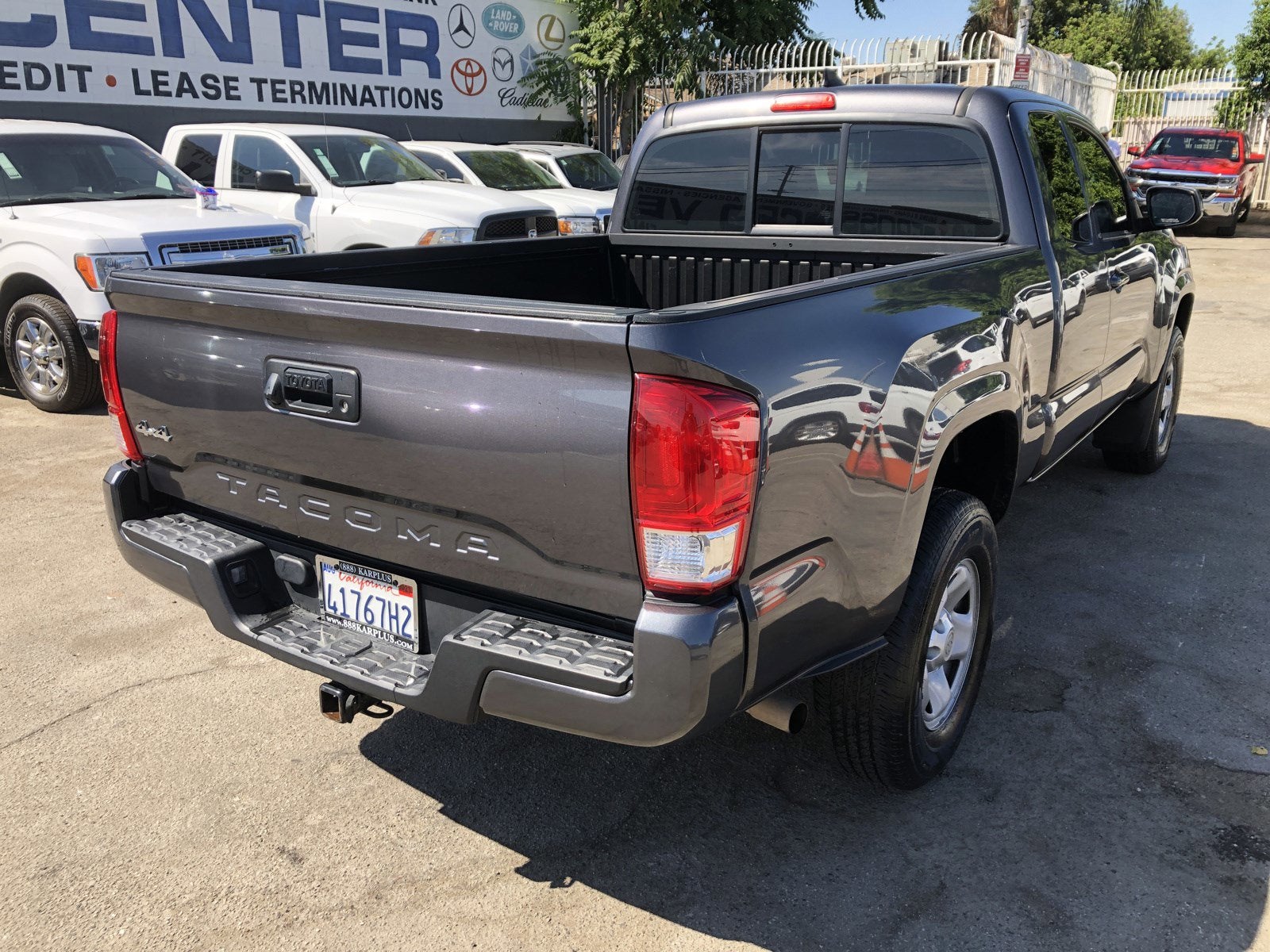 2017 Toyota Tacoma SR