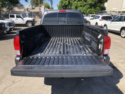 2017 Toyota Tacoma SR