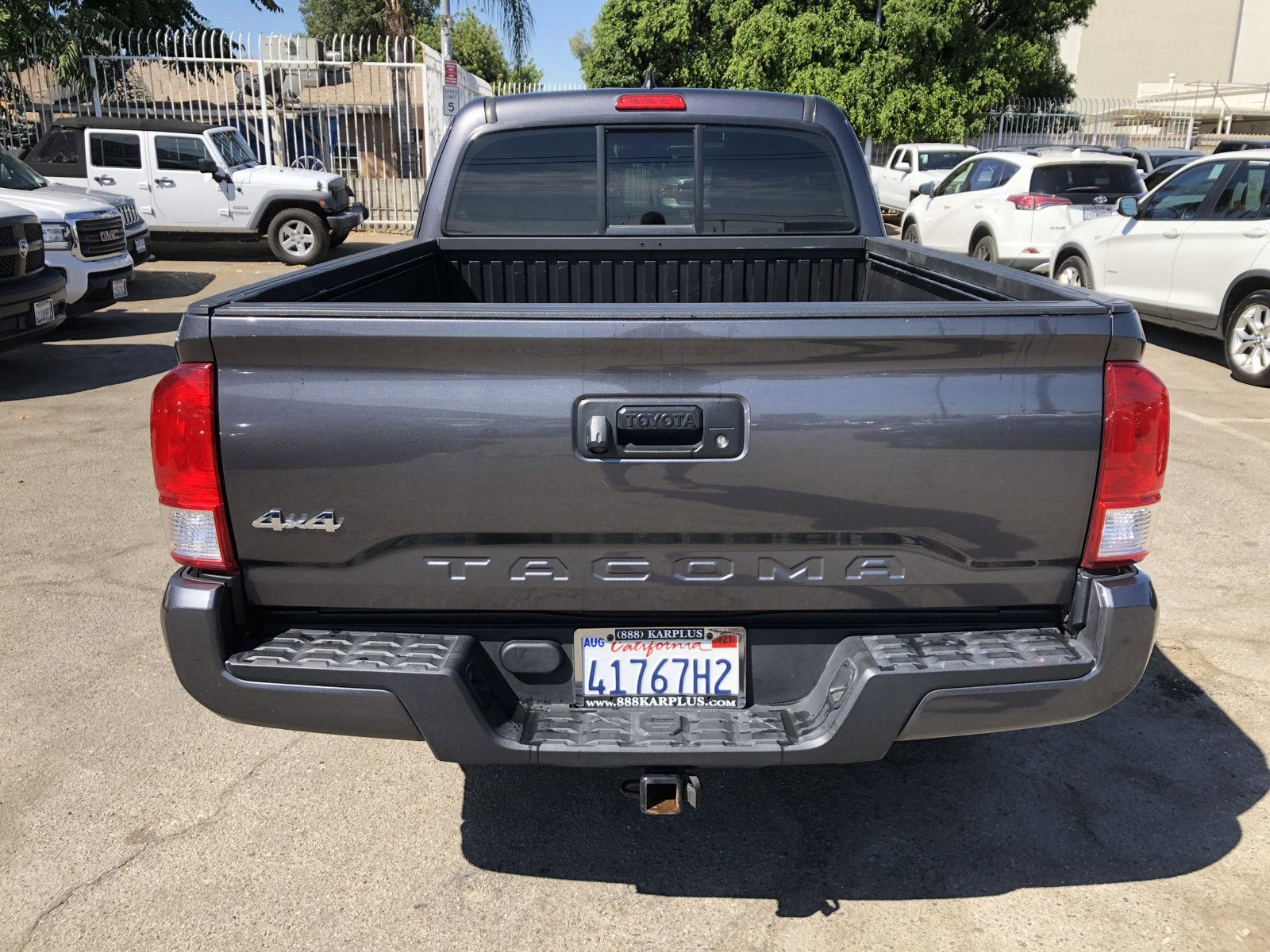 2017 Toyota Tacoma SR