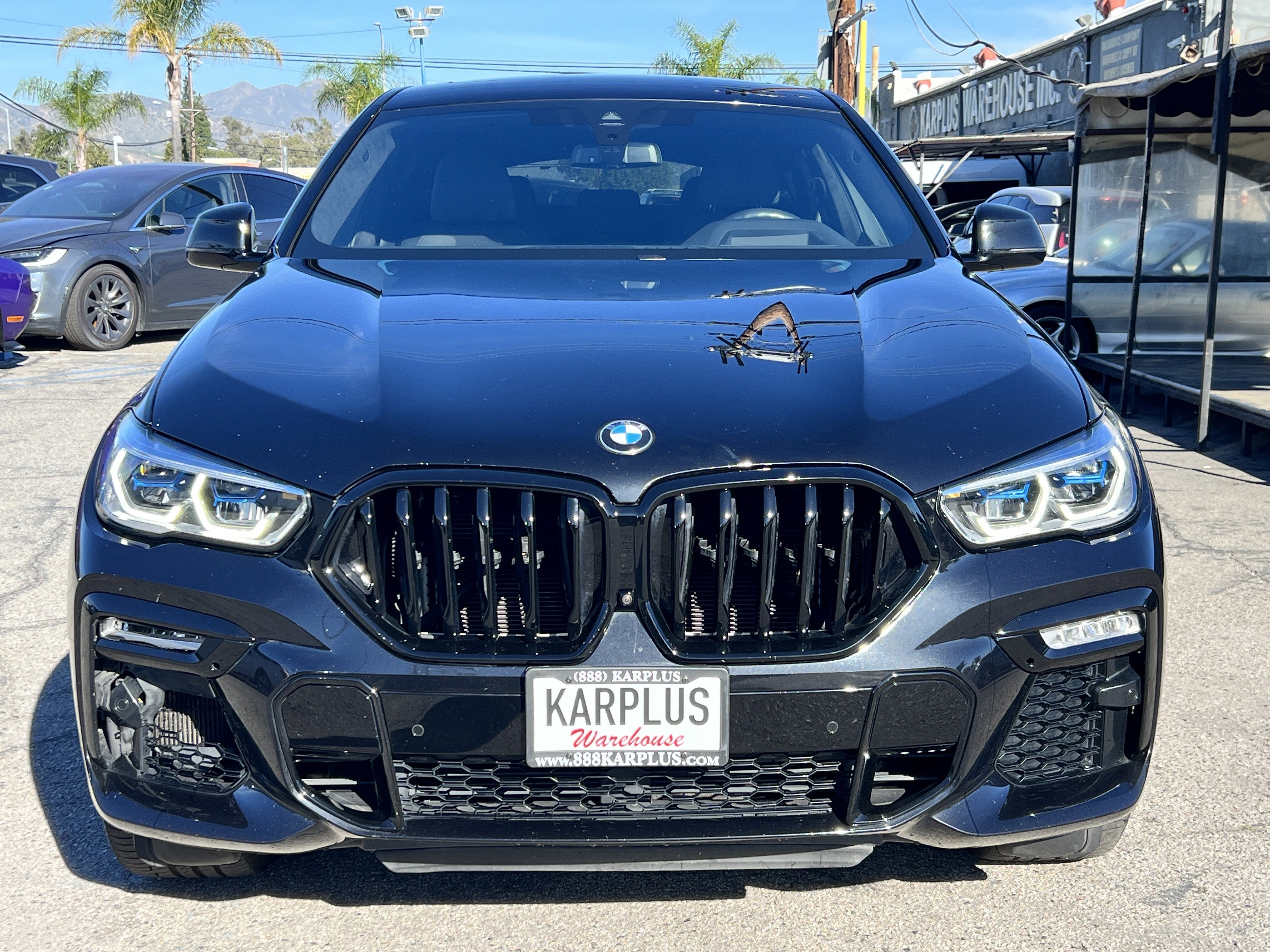 2021 BMW X6 M50i