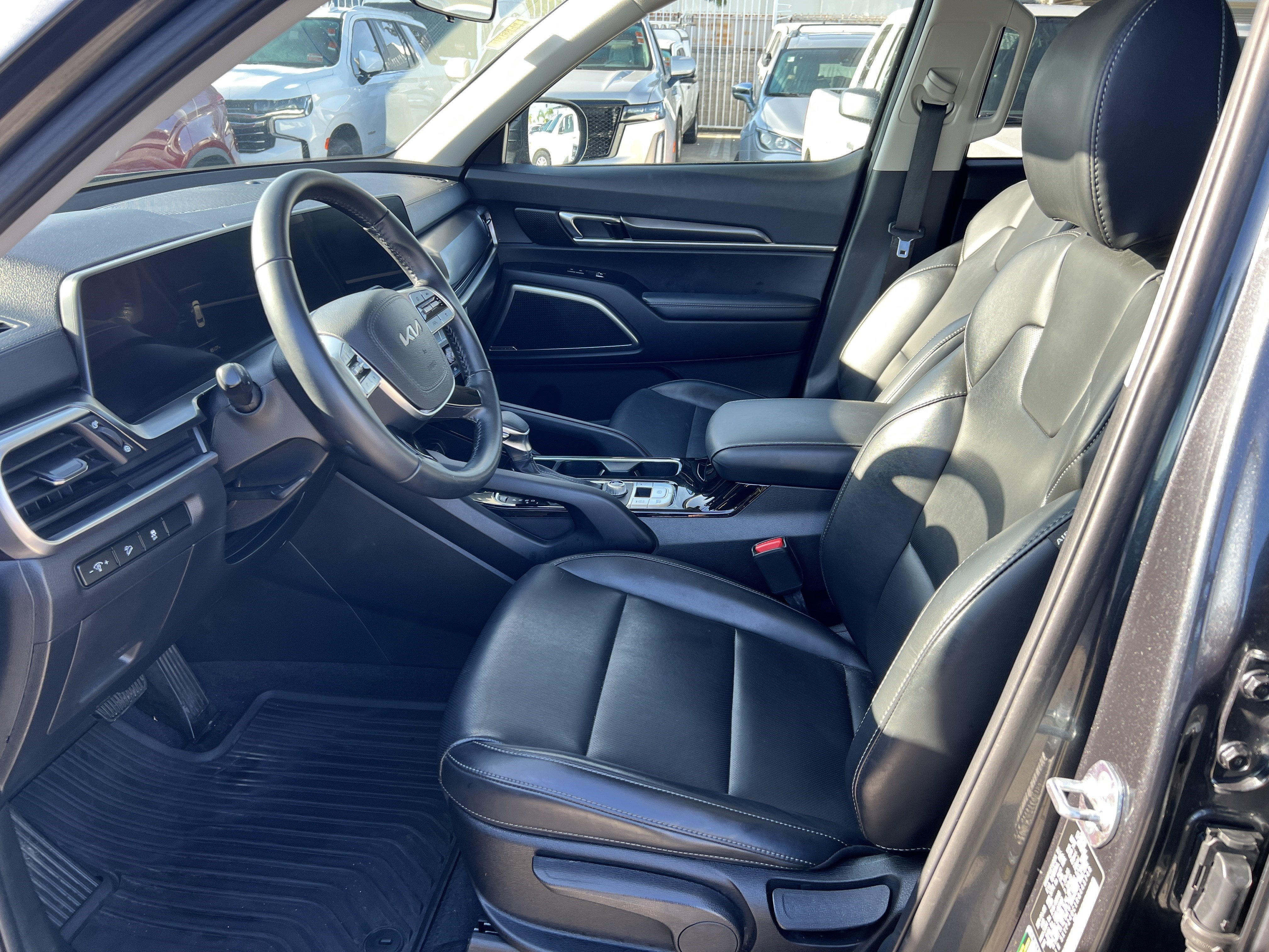 2024 Kia Telluride LX