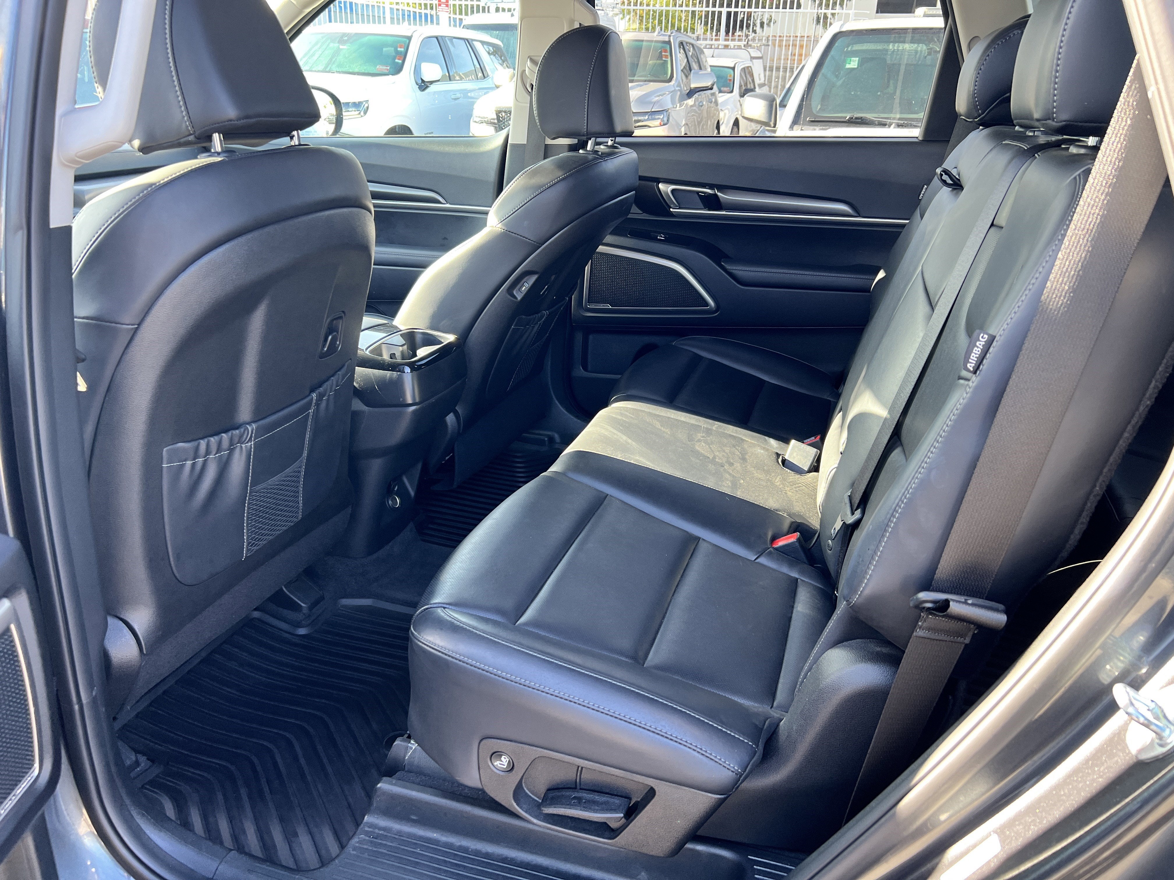 2024 Kia Telluride LX