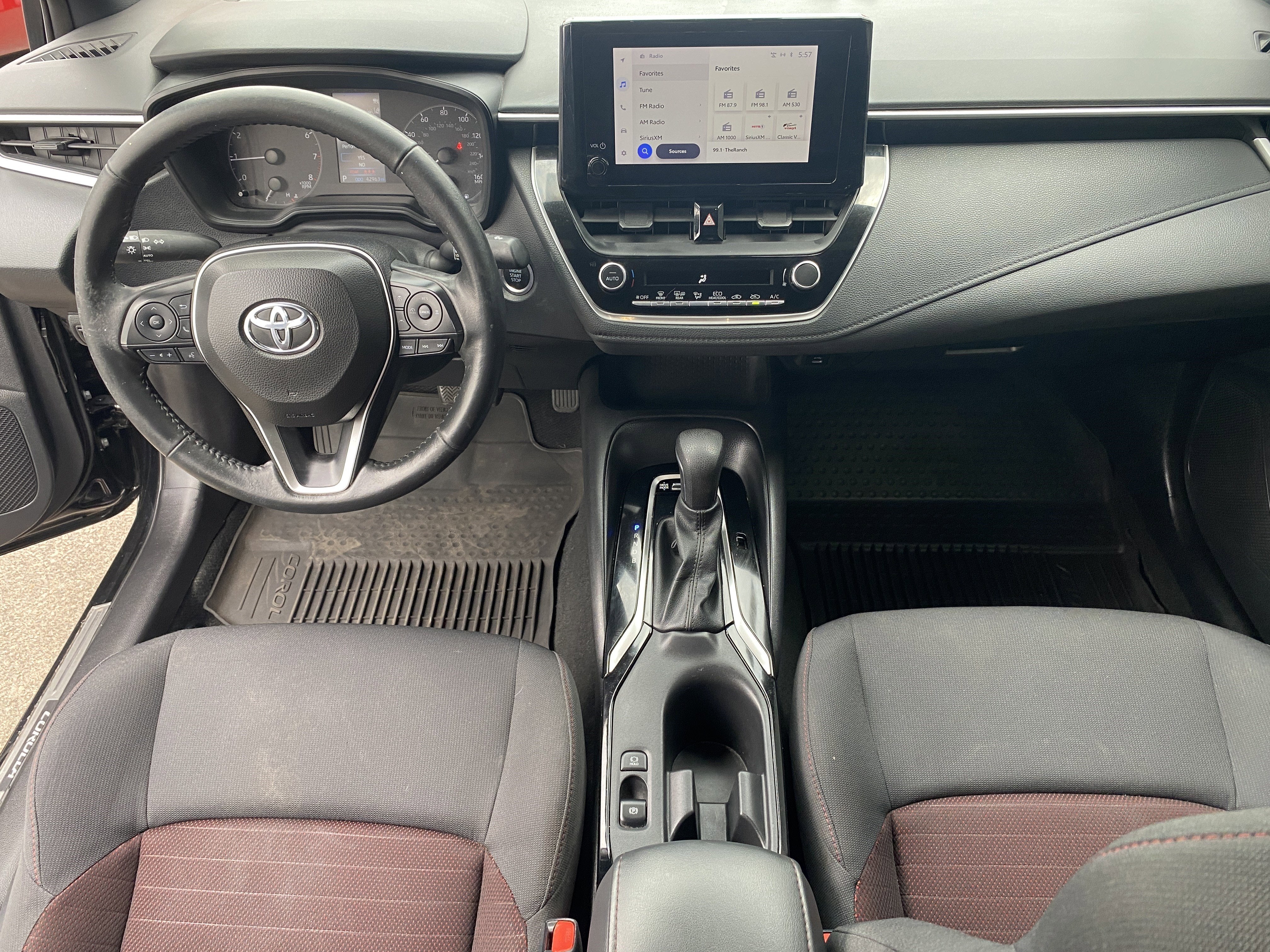 2023 Toyota Corolla SE