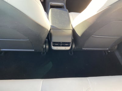 2023 Tesla Model 3 RWD