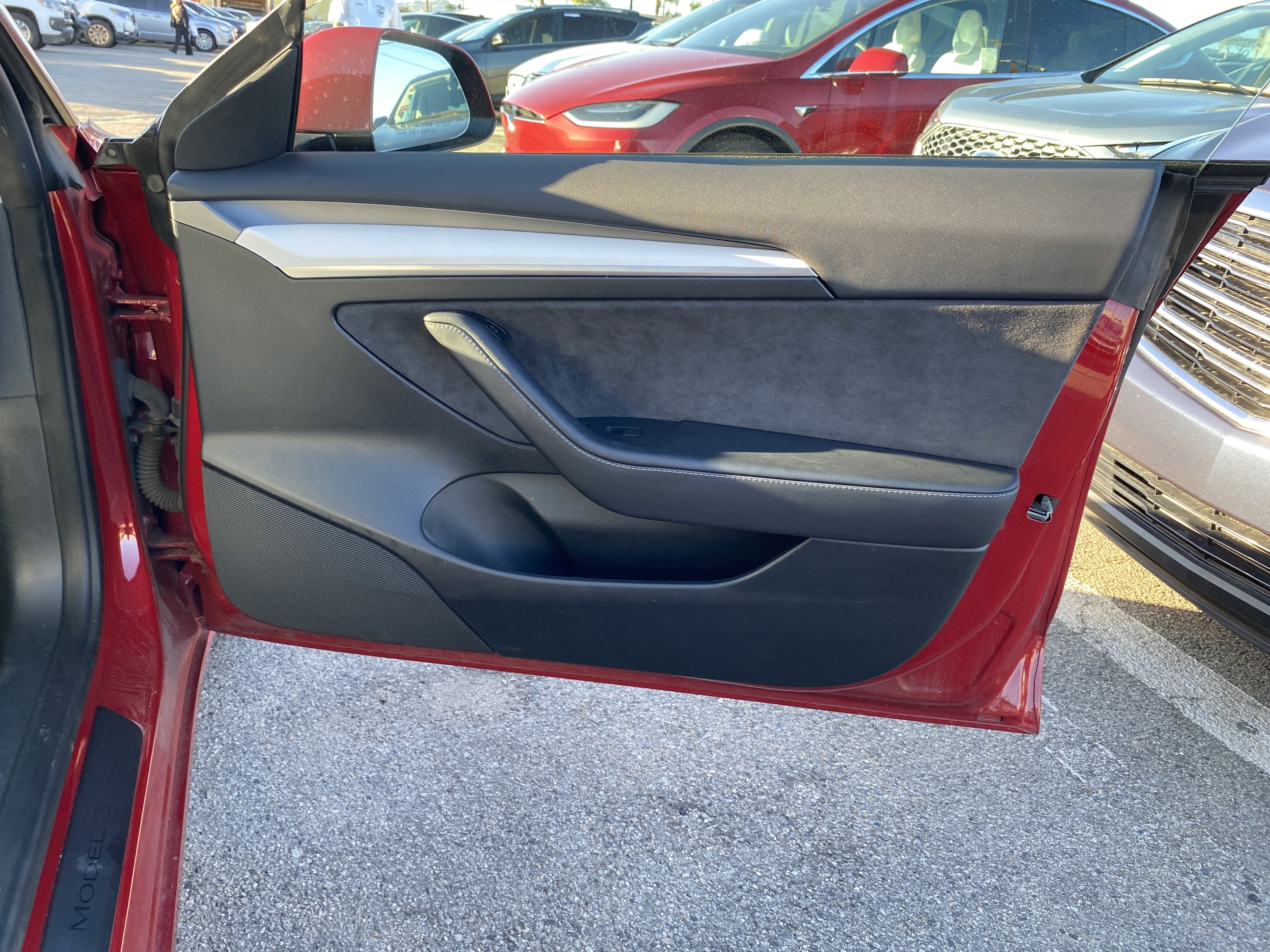 2023 Tesla Model 3 RWD