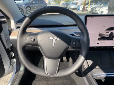 2023 Tesla Model 3 RWD