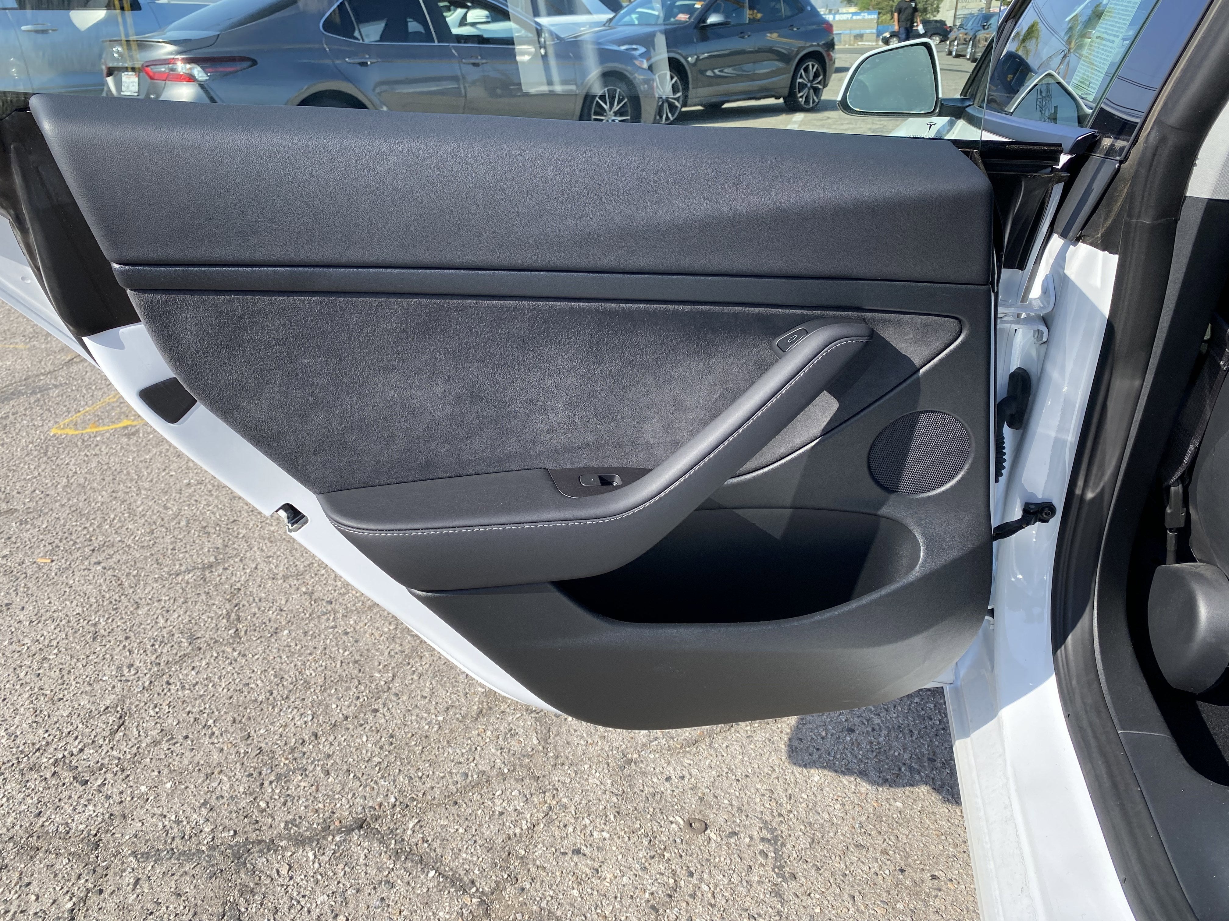 2023 Tesla Model 3 RWD