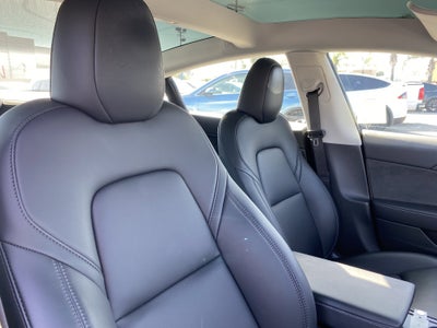 2023 Tesla Model 3 RWD