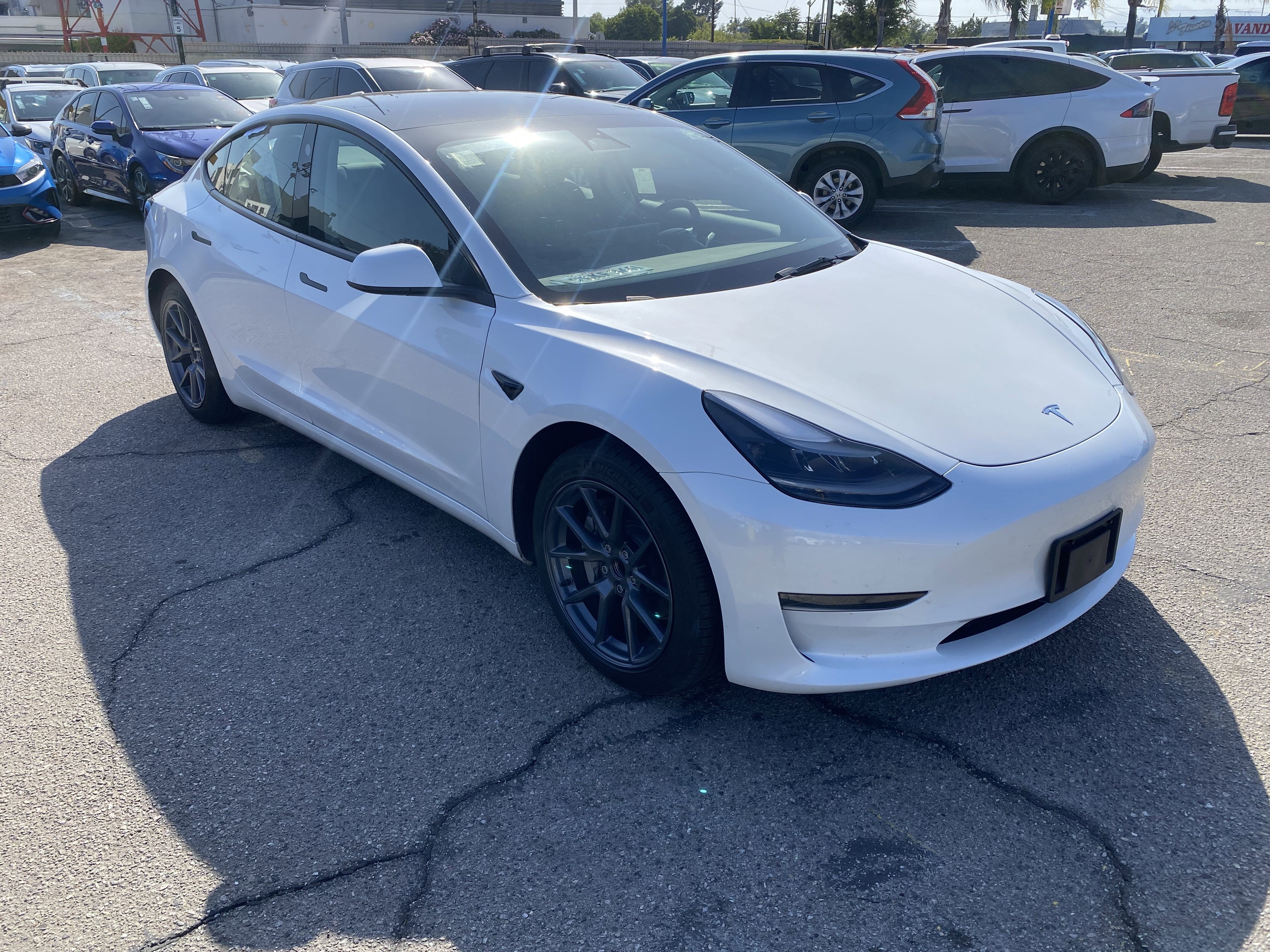 2023 Tesla Model 3 RWD