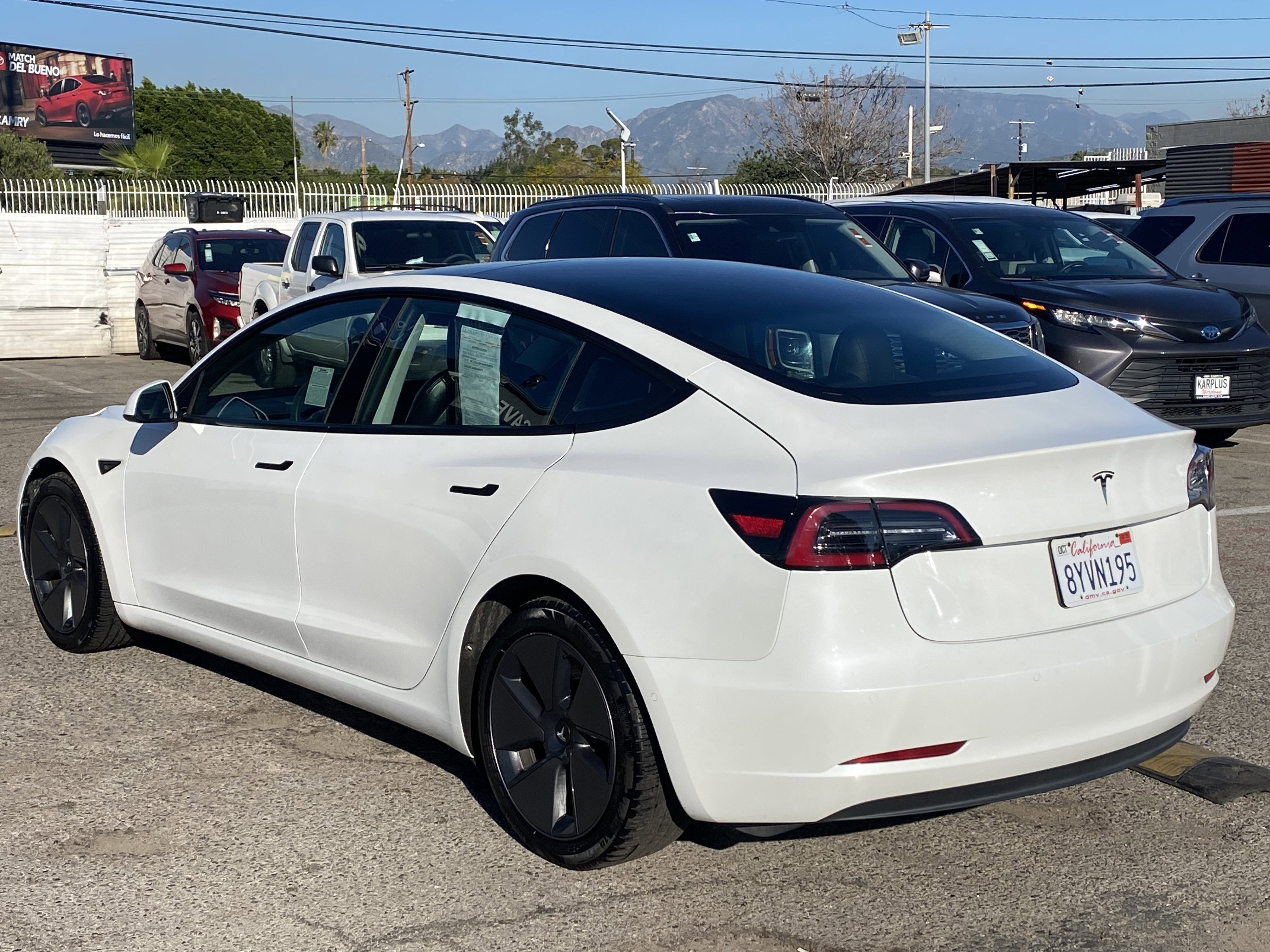 2021 Tesla Model 3 Standard Range Plus