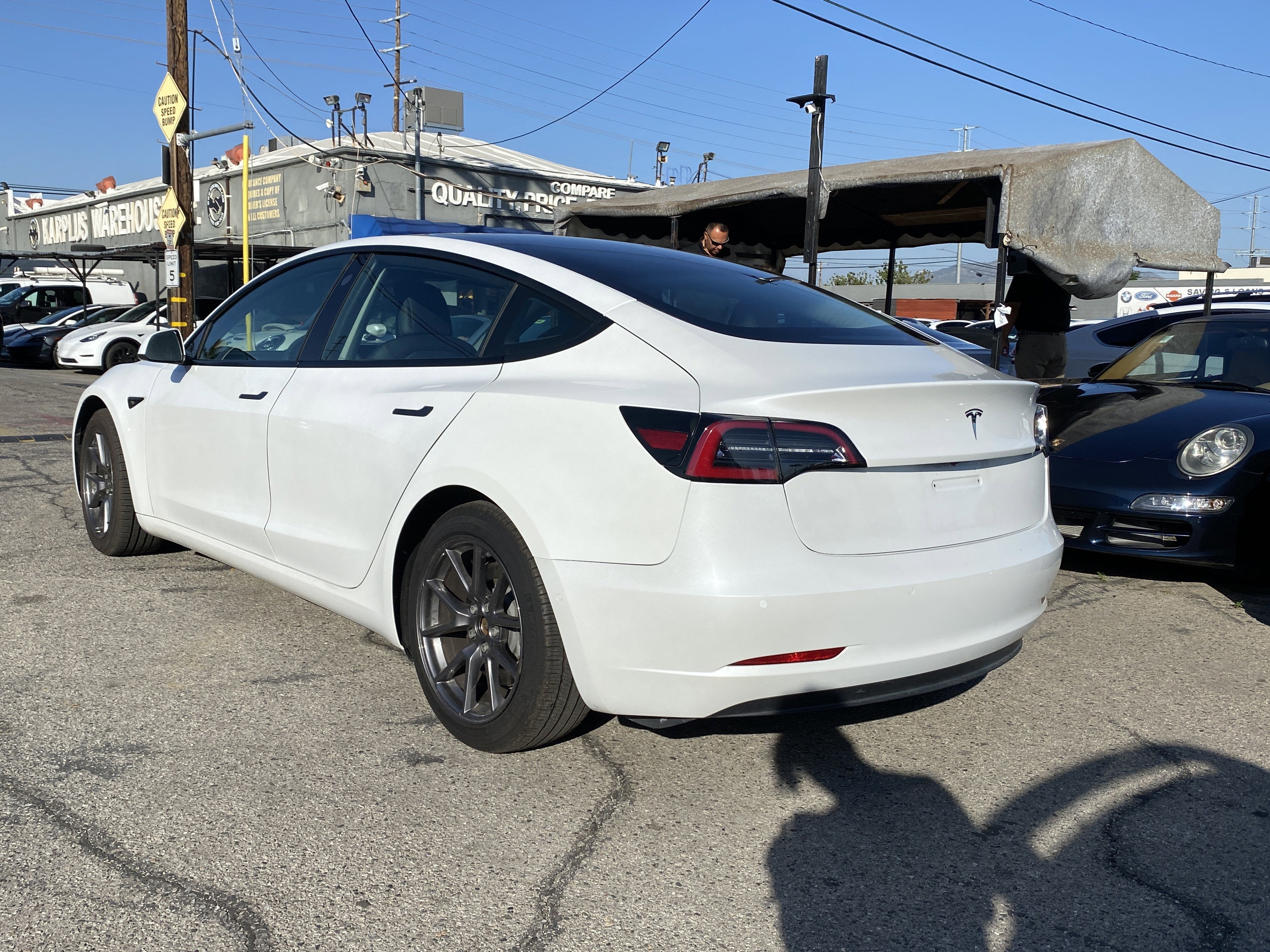 2021 Tesla Model 3 Standard Range Plus