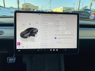 2023 Tesla Model 3 RWD