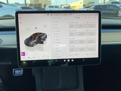 2023 Tesla Model 3 RWD