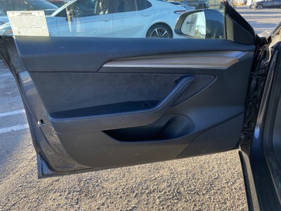 2023 Tesla Model 3 RWD