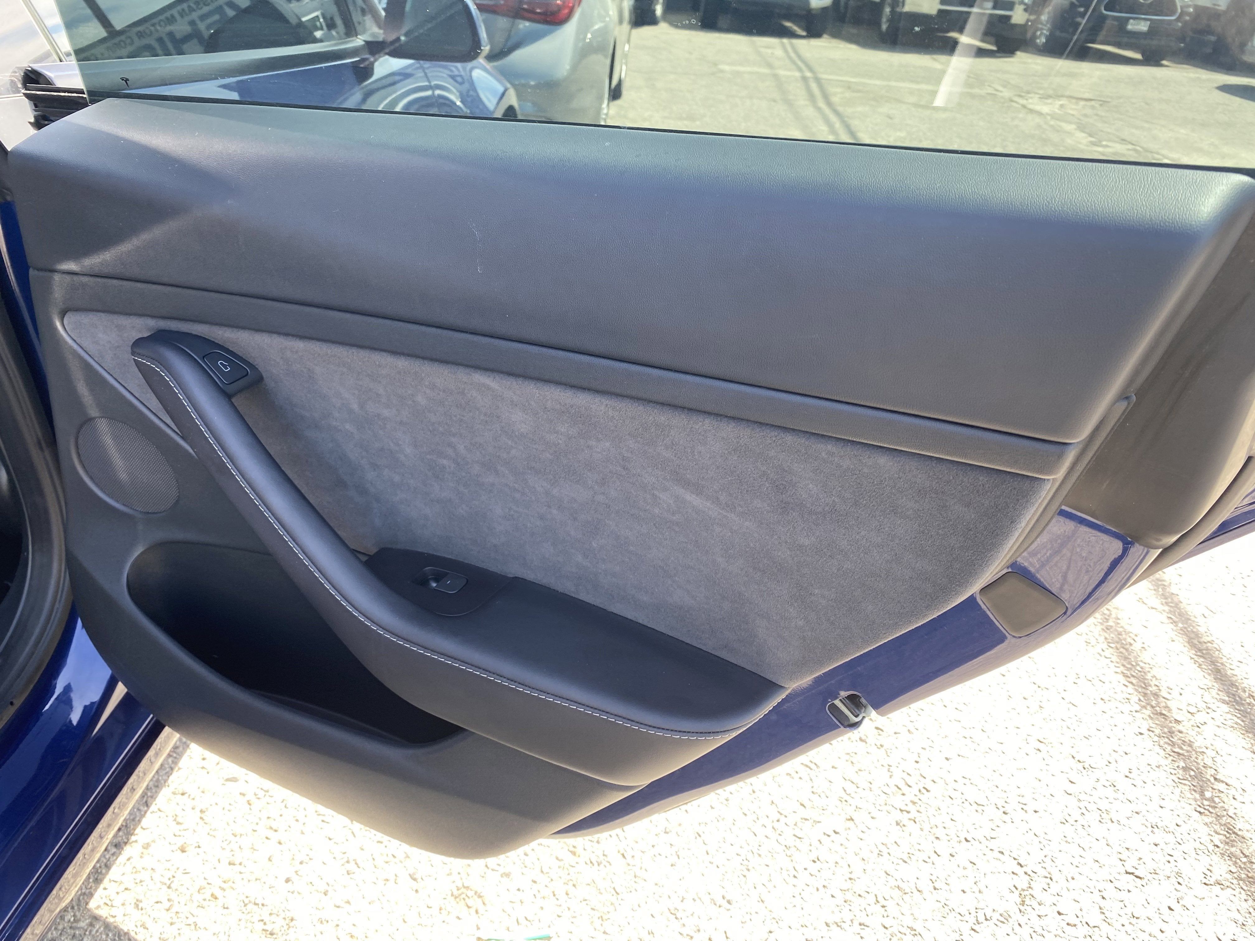 2023 Tesla Model 3 RWD