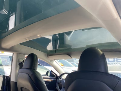 2023 Tesla Model 3 RWD