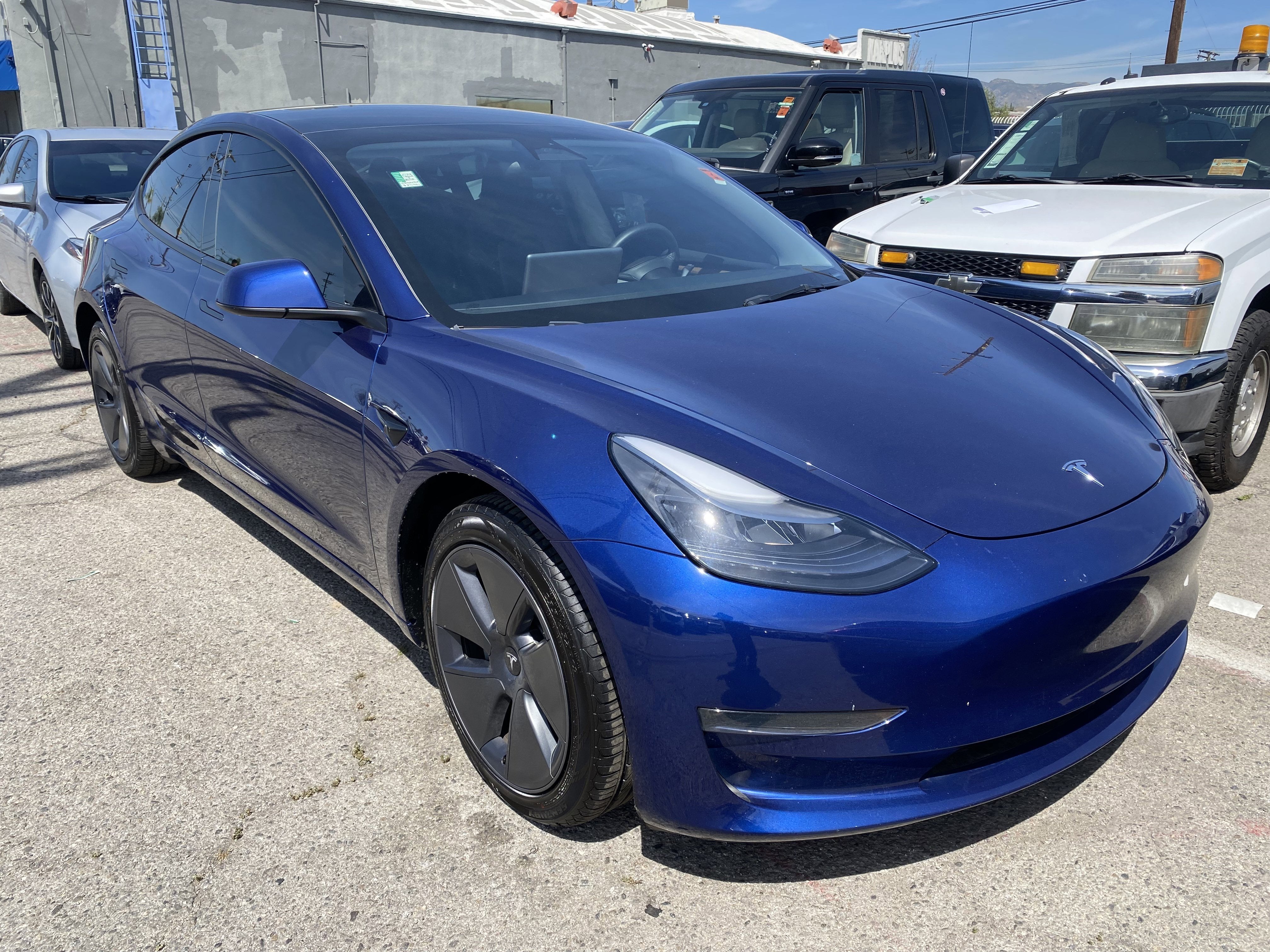 2023 Tesla Model 3 RWD