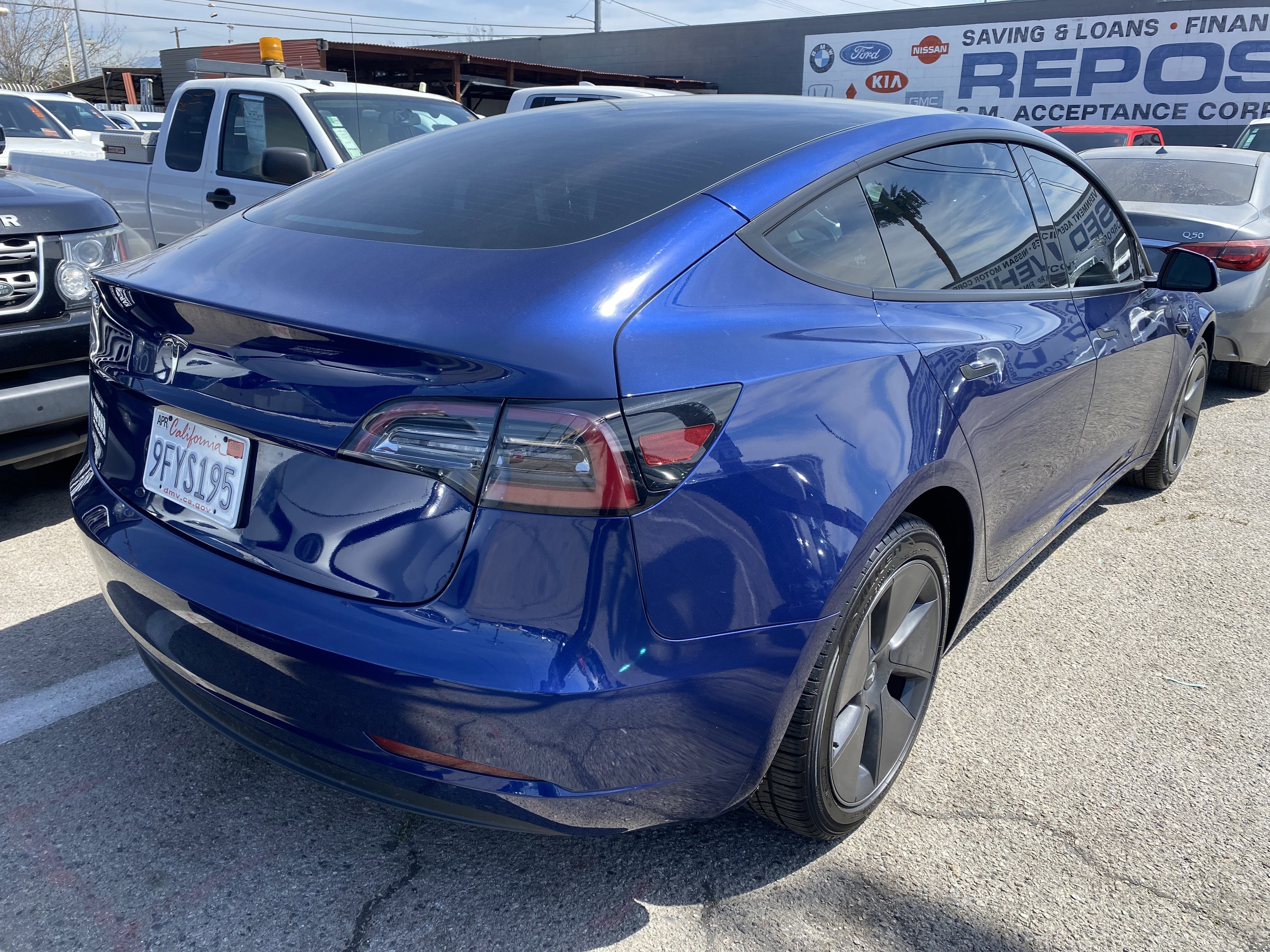 2023 Tesla Model 3 RWD