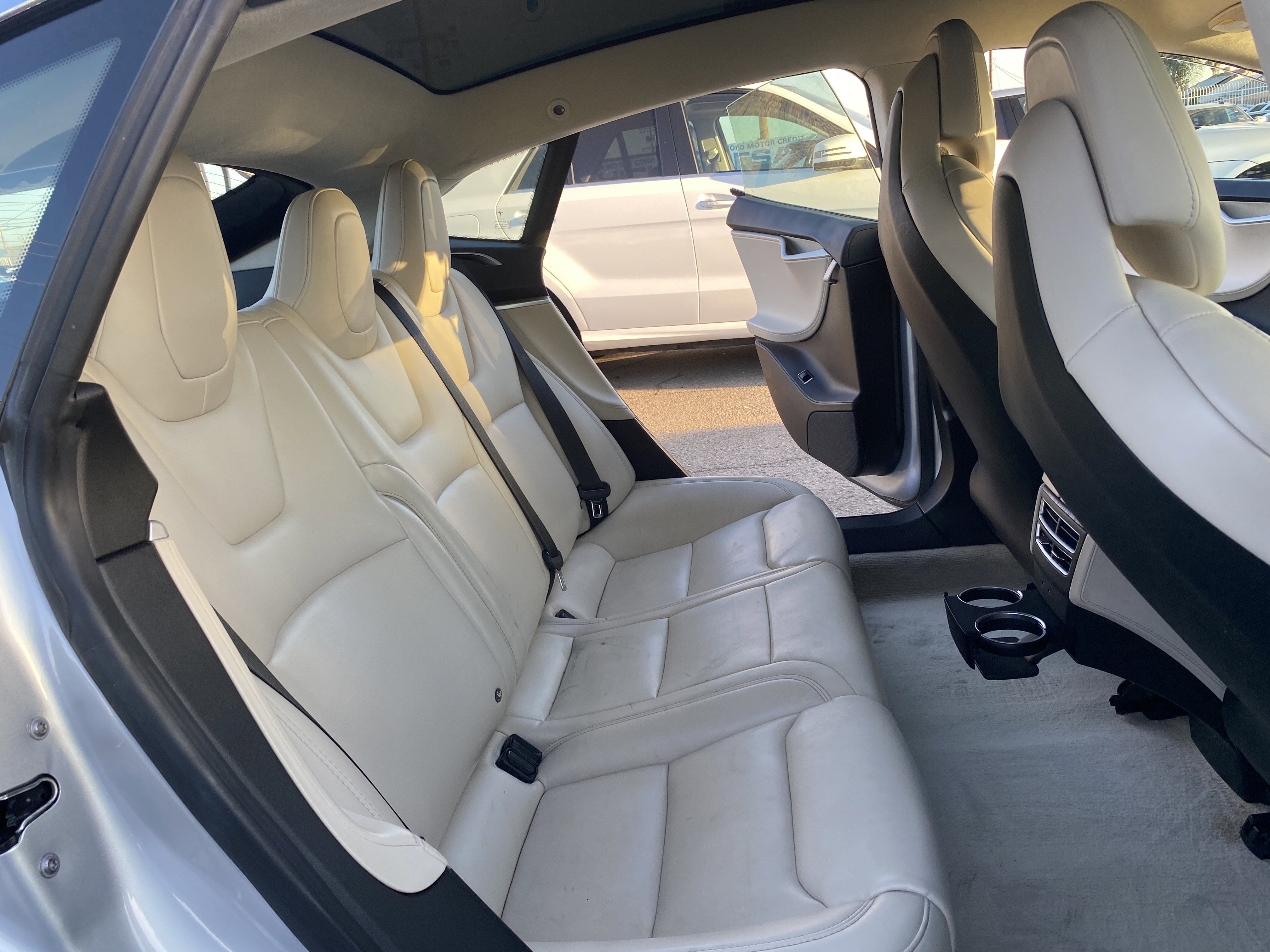 2017 Tesla Model S 75D