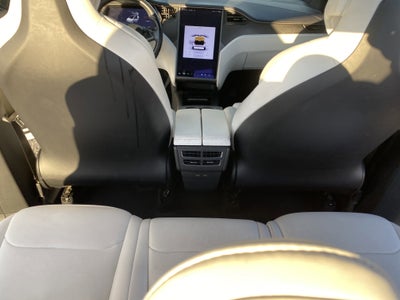 2018 Tesla Model X 75D