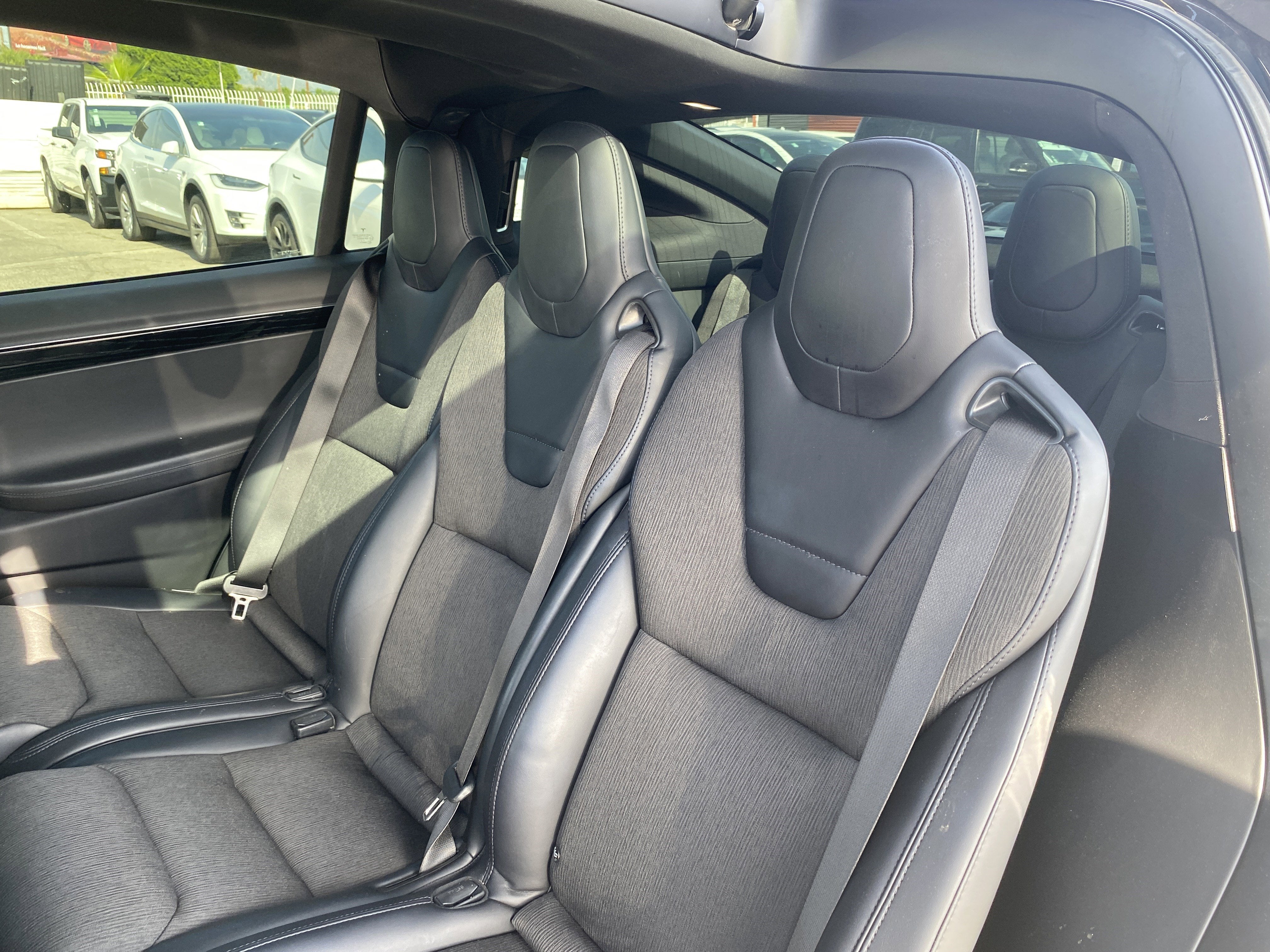 2017 Tesla Model X 75D