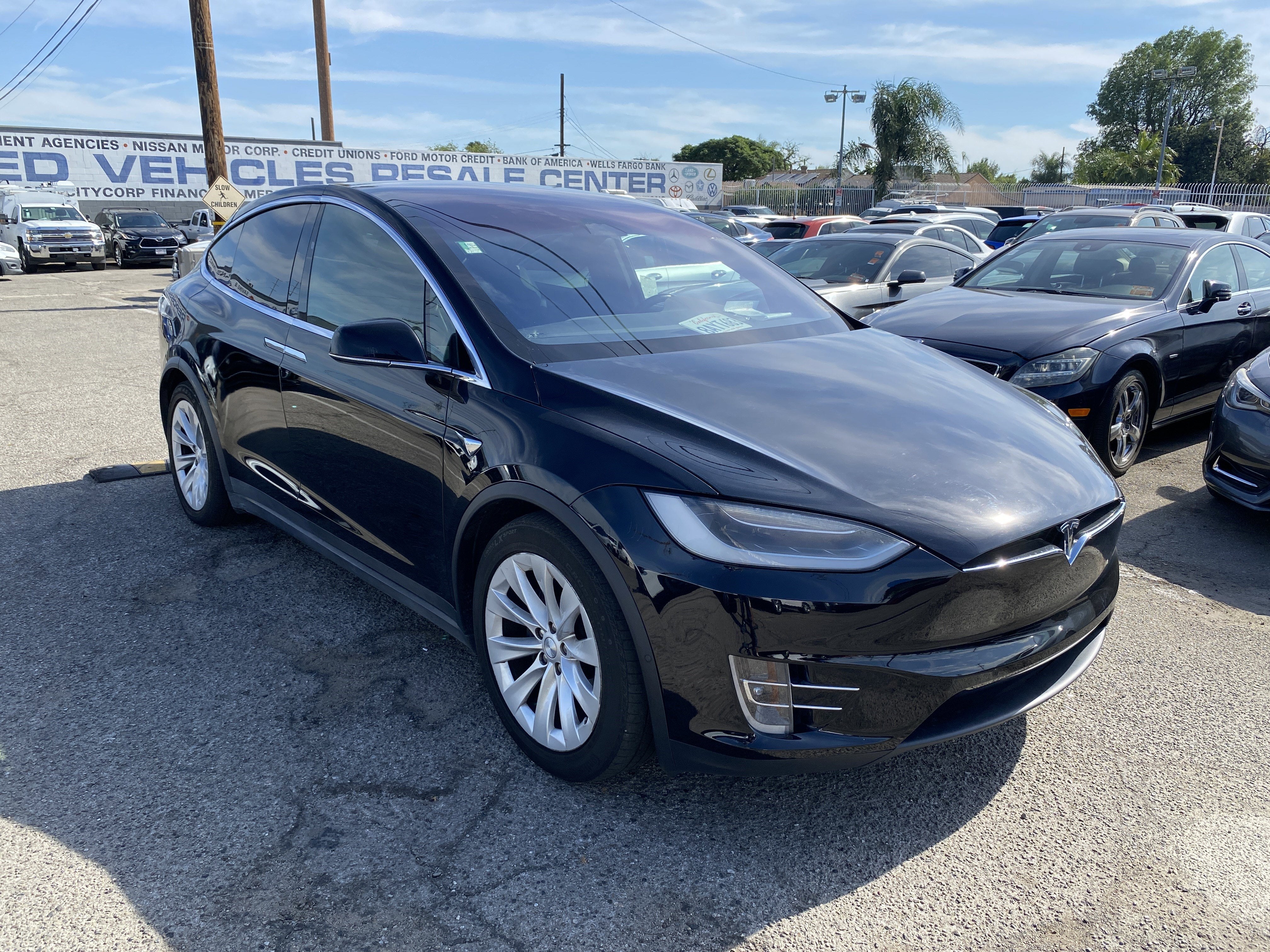 2017 Tesla Model X 75D