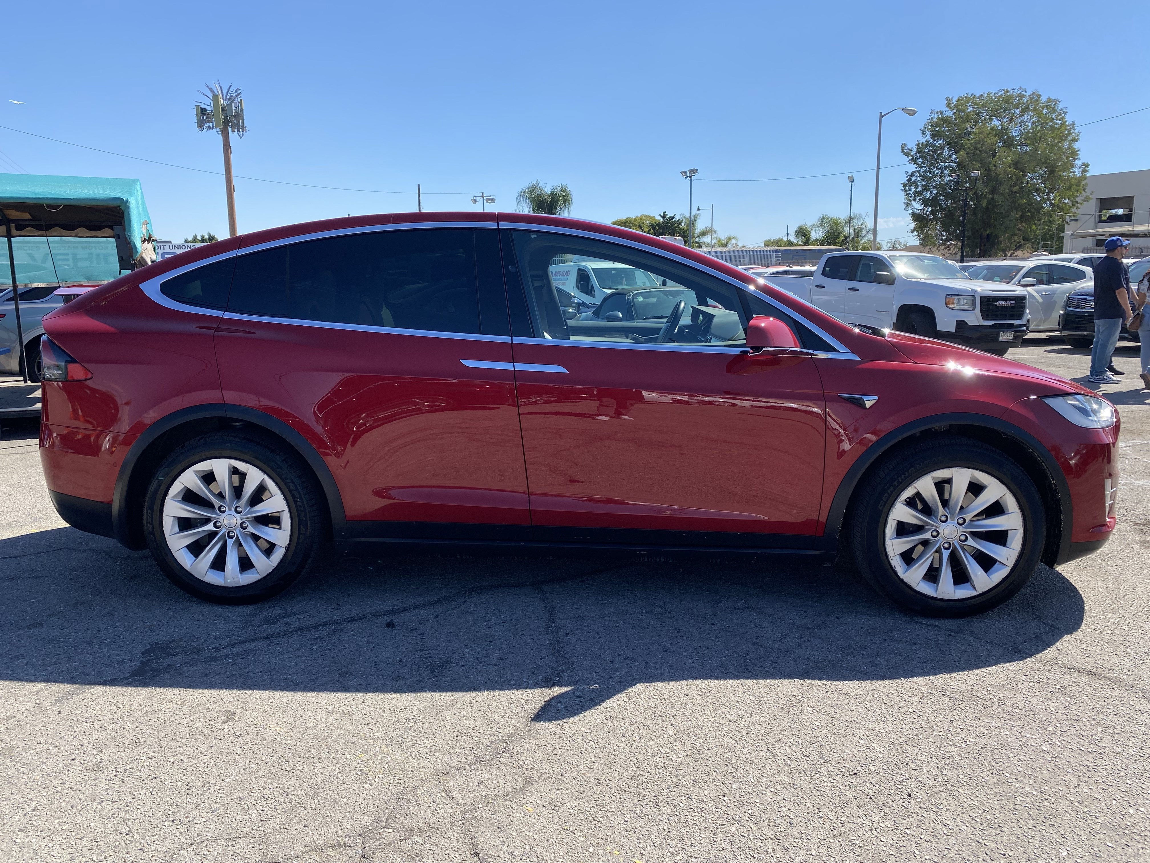 2018 Tesla Model X 75D AWD