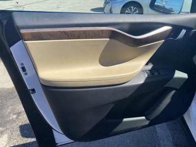 2016 Tesla Model X 70D