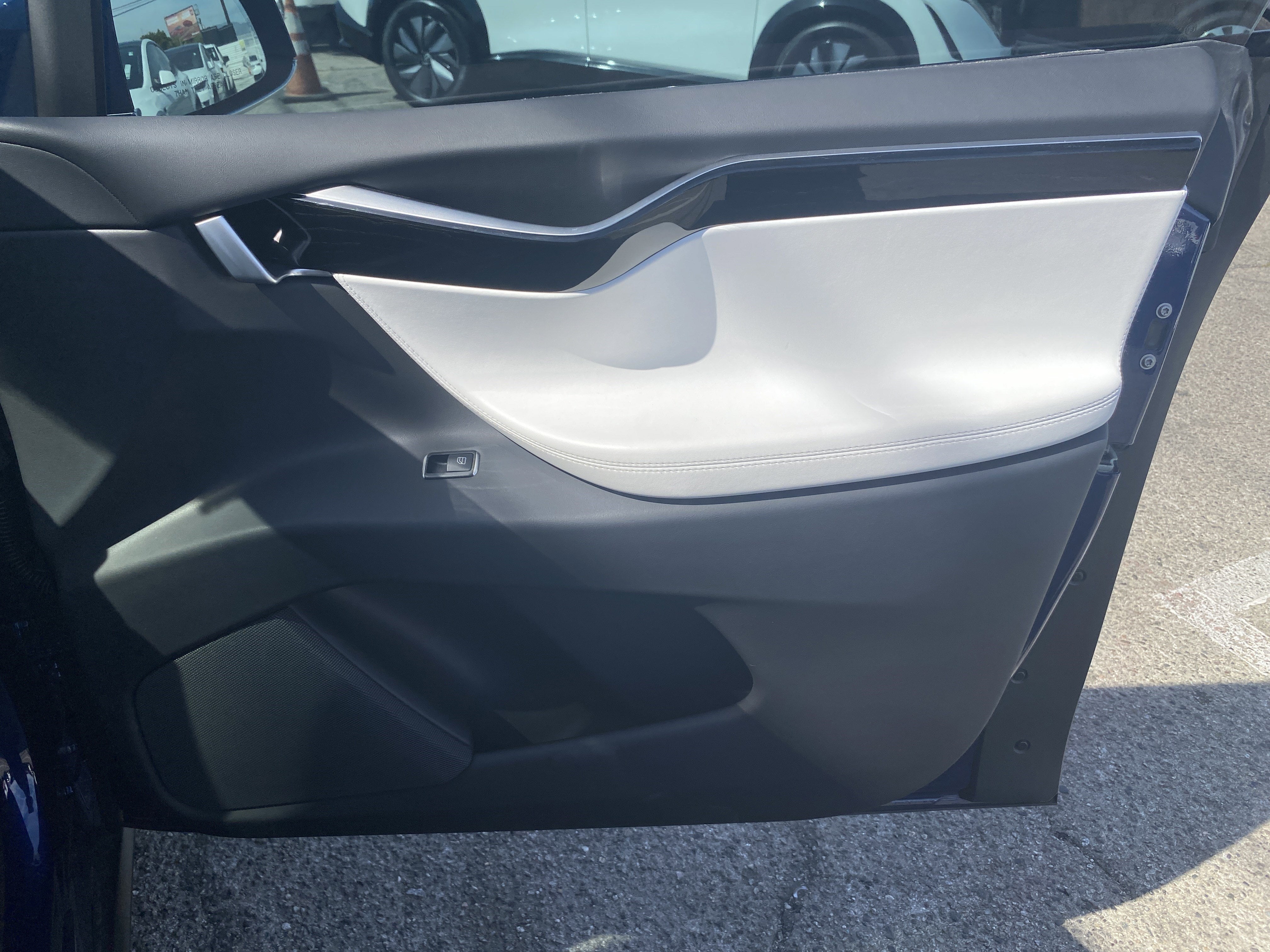 2016 Tesla Model X 90D