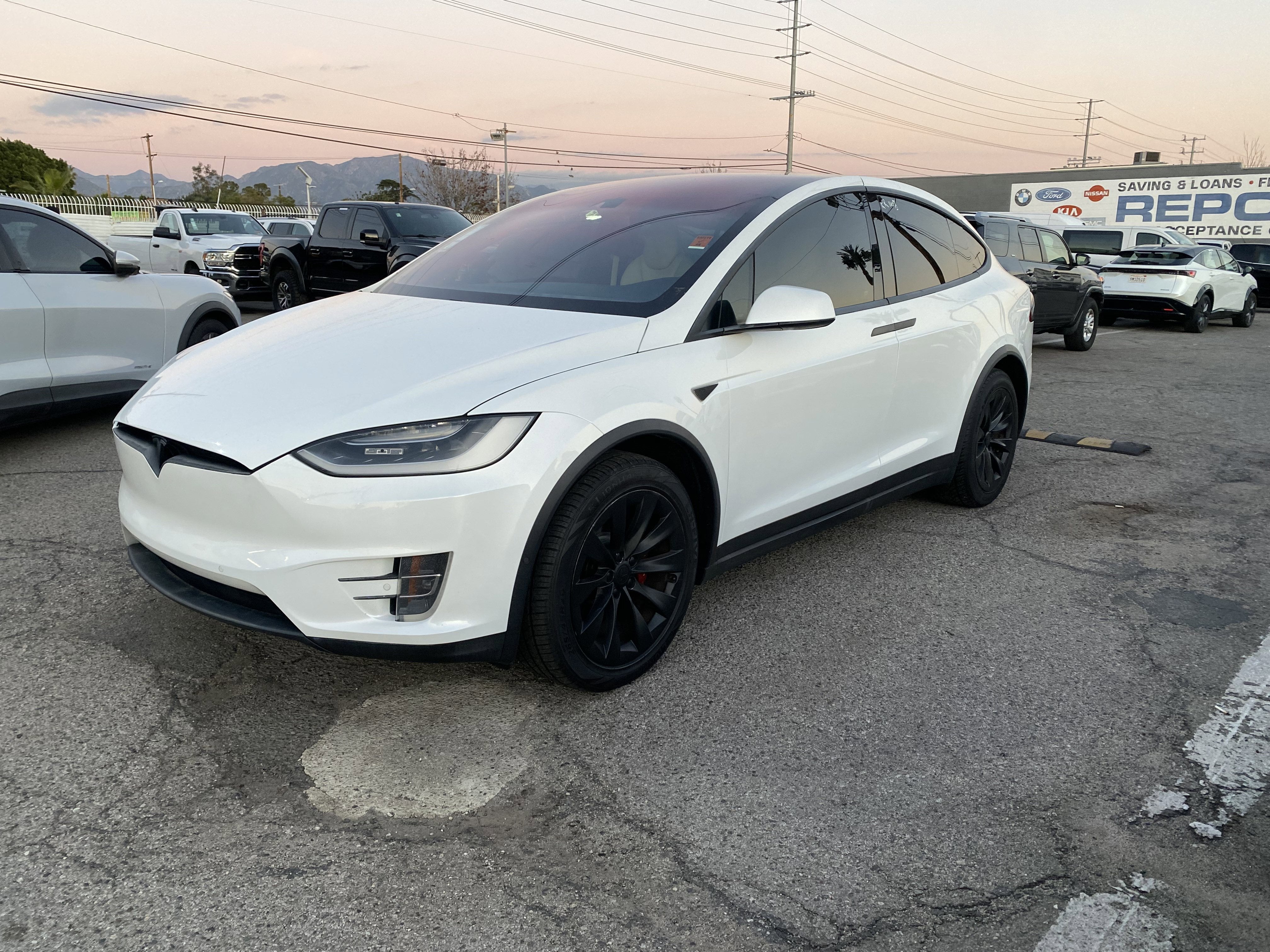 2016 Tesla Model X 75D