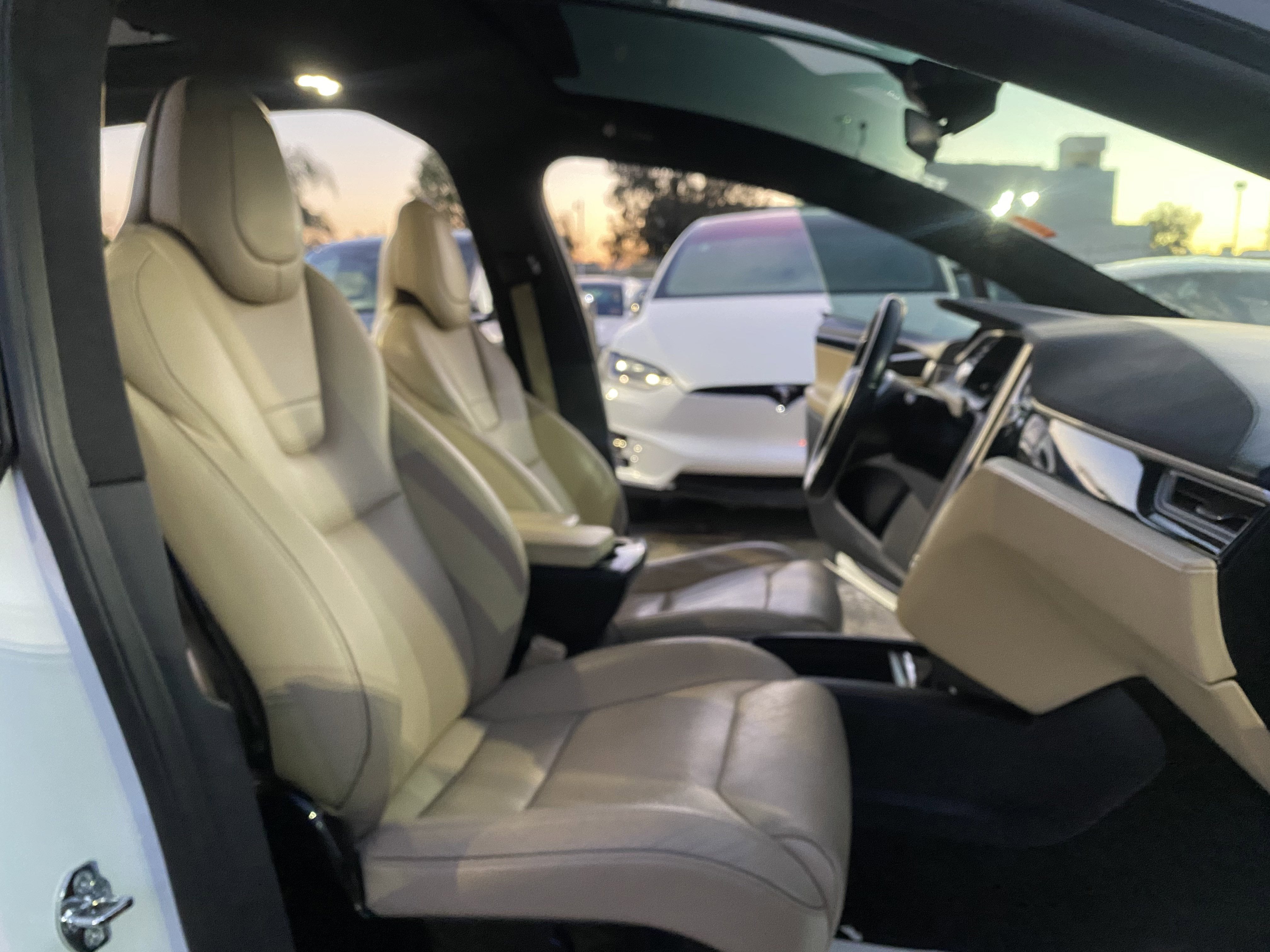 2016 Tesla Model X 75D