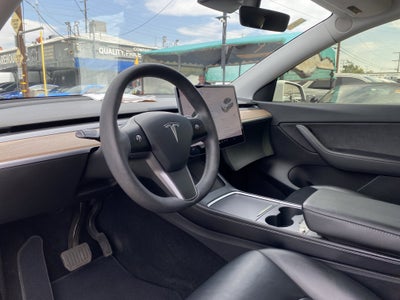 2021 Tesla Model Y LONG RANGE AWD