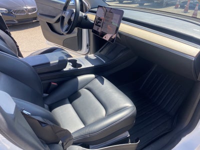2021 Tesla Model Y LONG RANGE AWD