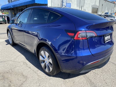 2023 Tesla Model Y LONG RANGE AWD