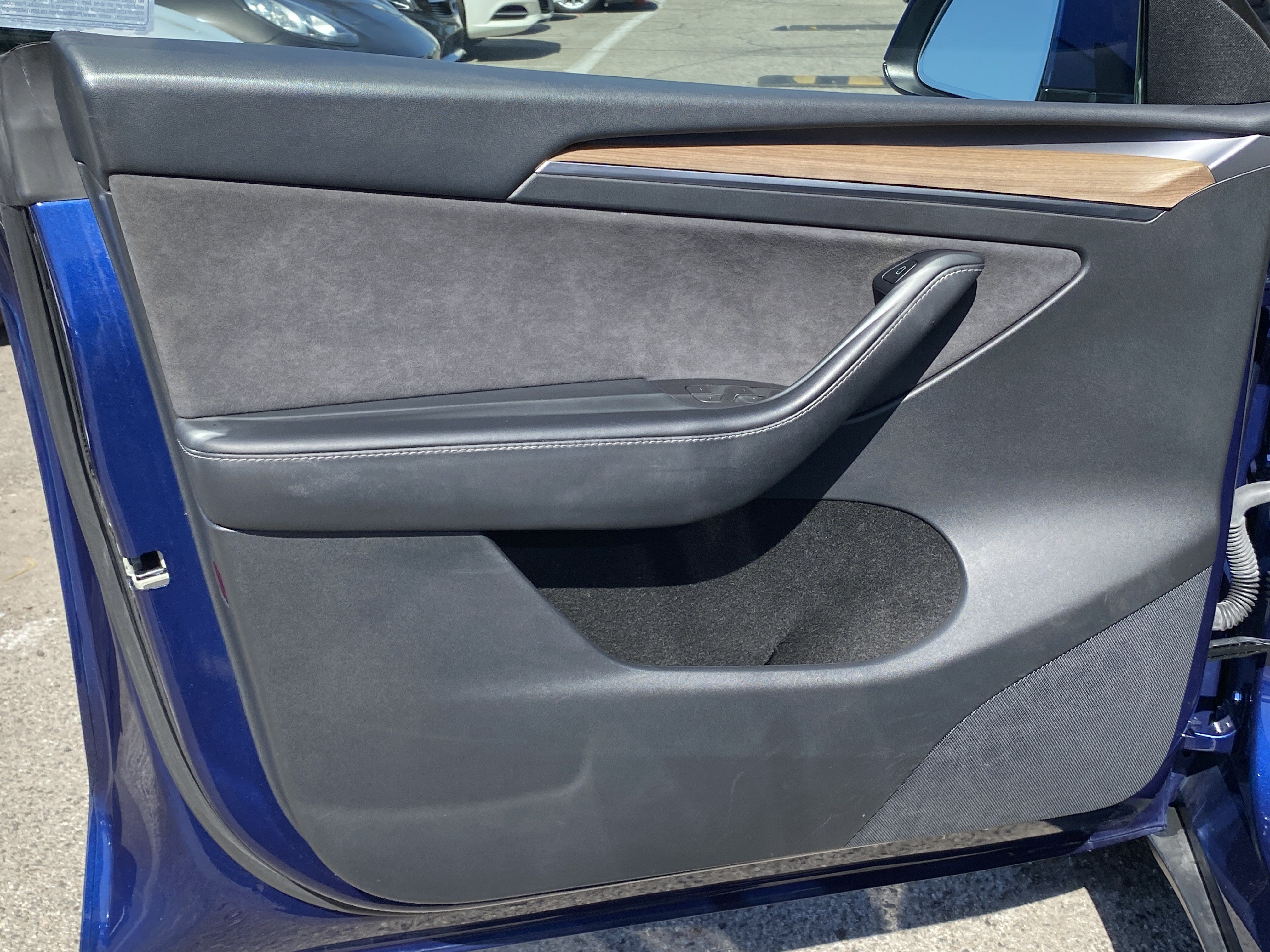2023 Tesla Model Y LONG RANGE AWD