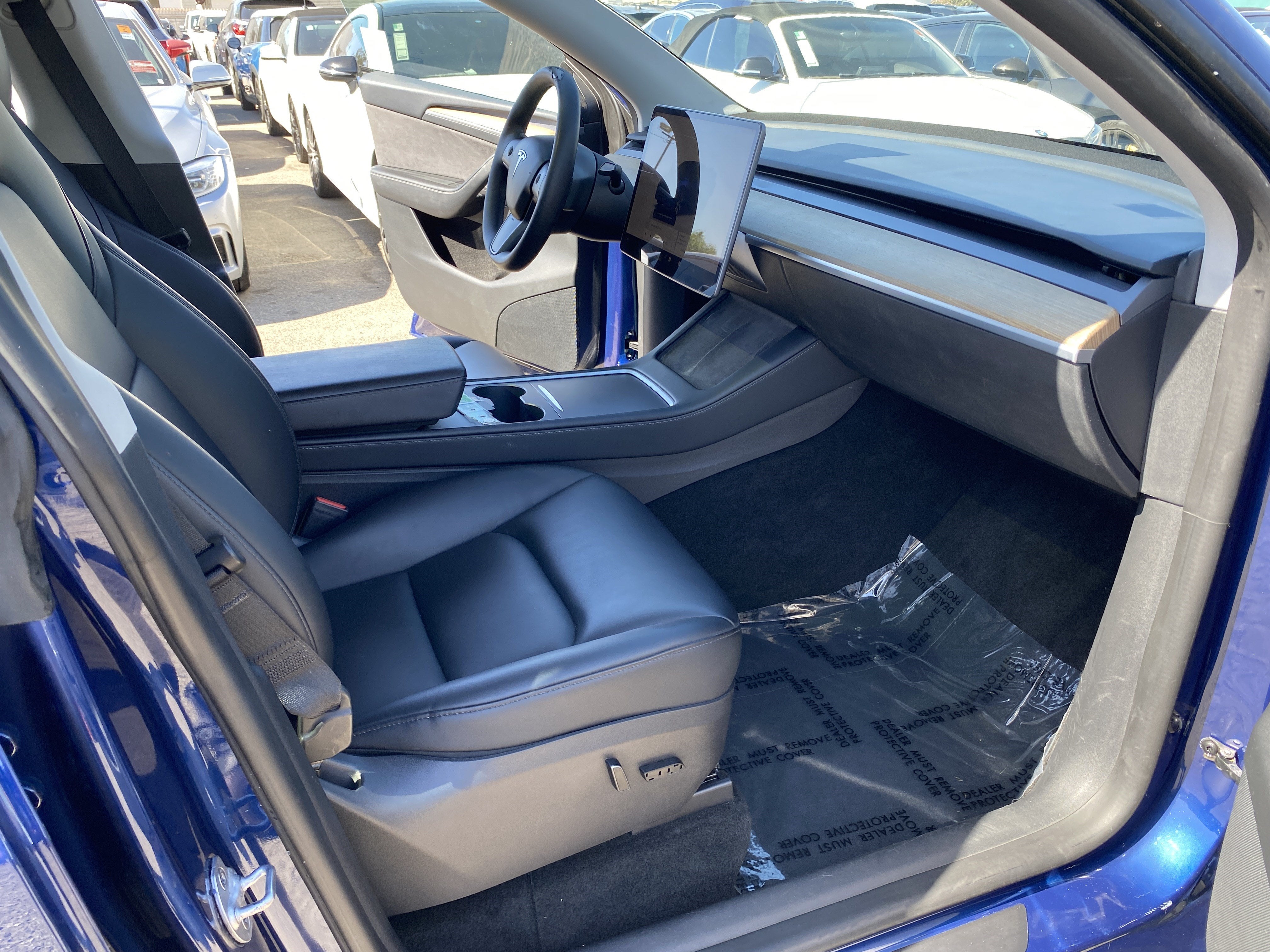 2023 Tesla Model Y LONG RANGE AWD