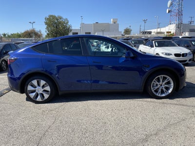 2023 Tesla Model Y LONG RANGE AWD