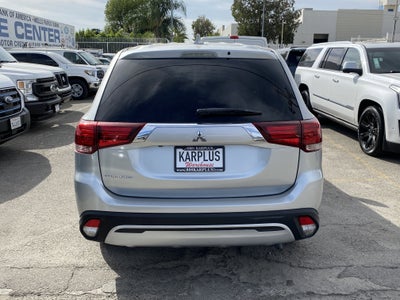 2020 Mitsubishi Outlander ES