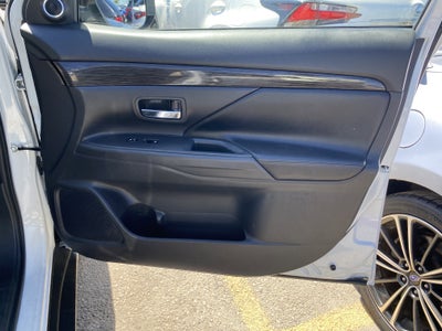 2018 Mitsubishi Outlander SE