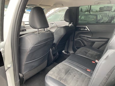 2022 Mitsubishi Outlander SE
