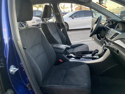 2017 Honda Accord Hybrid Sedan