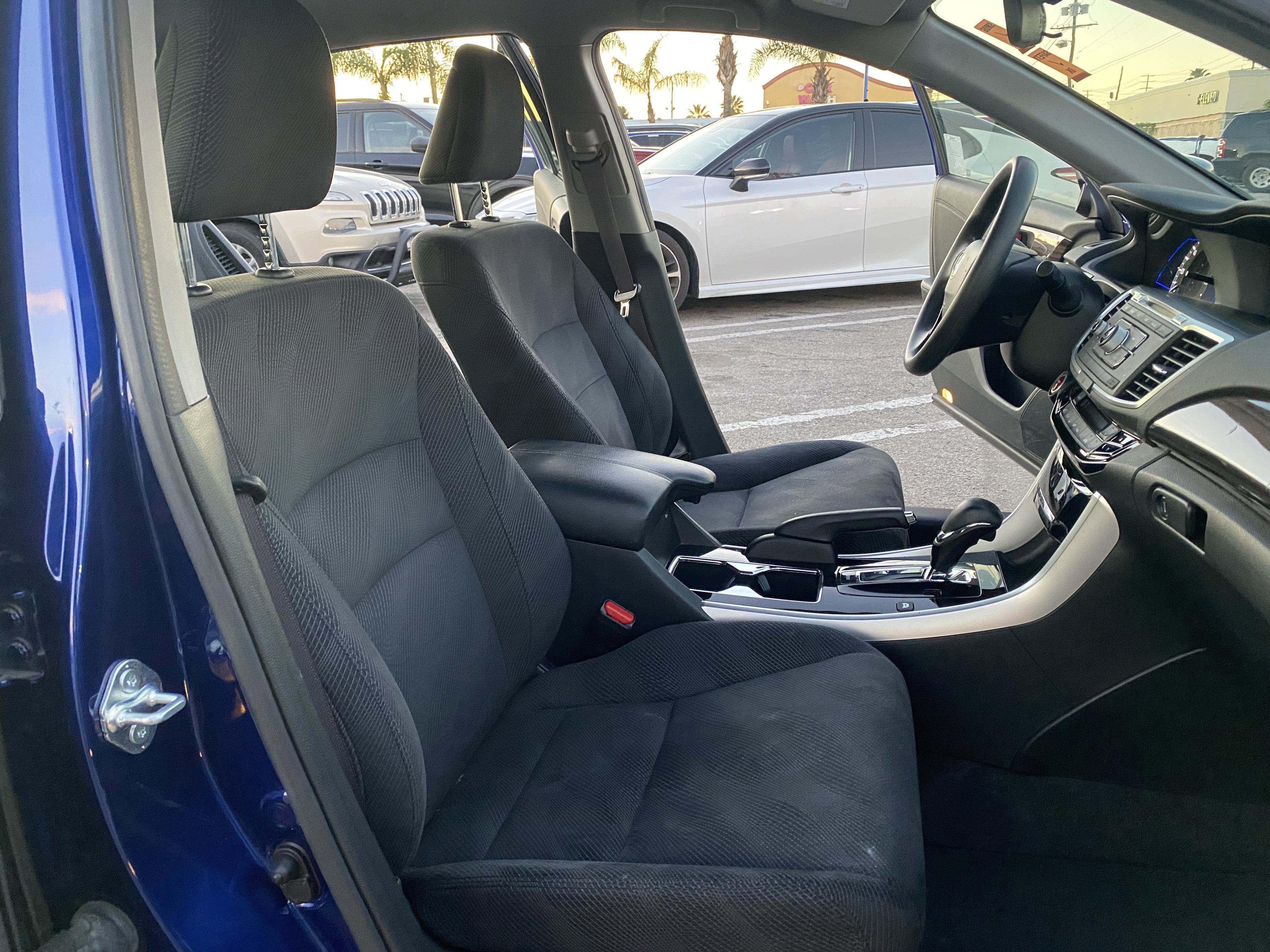 2017 Honda Accord Hybrid Sedan