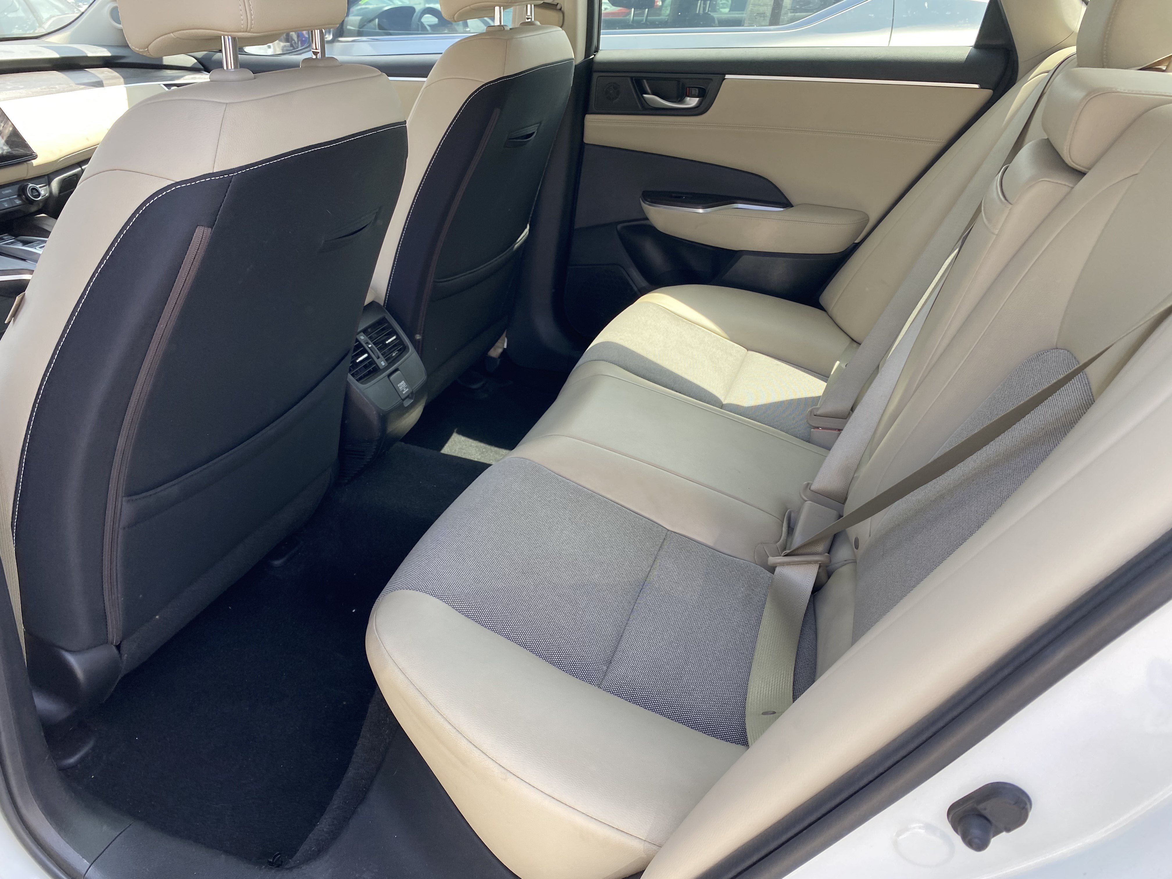 2018 Honda Clarity Plug-In Hybrid Sedan