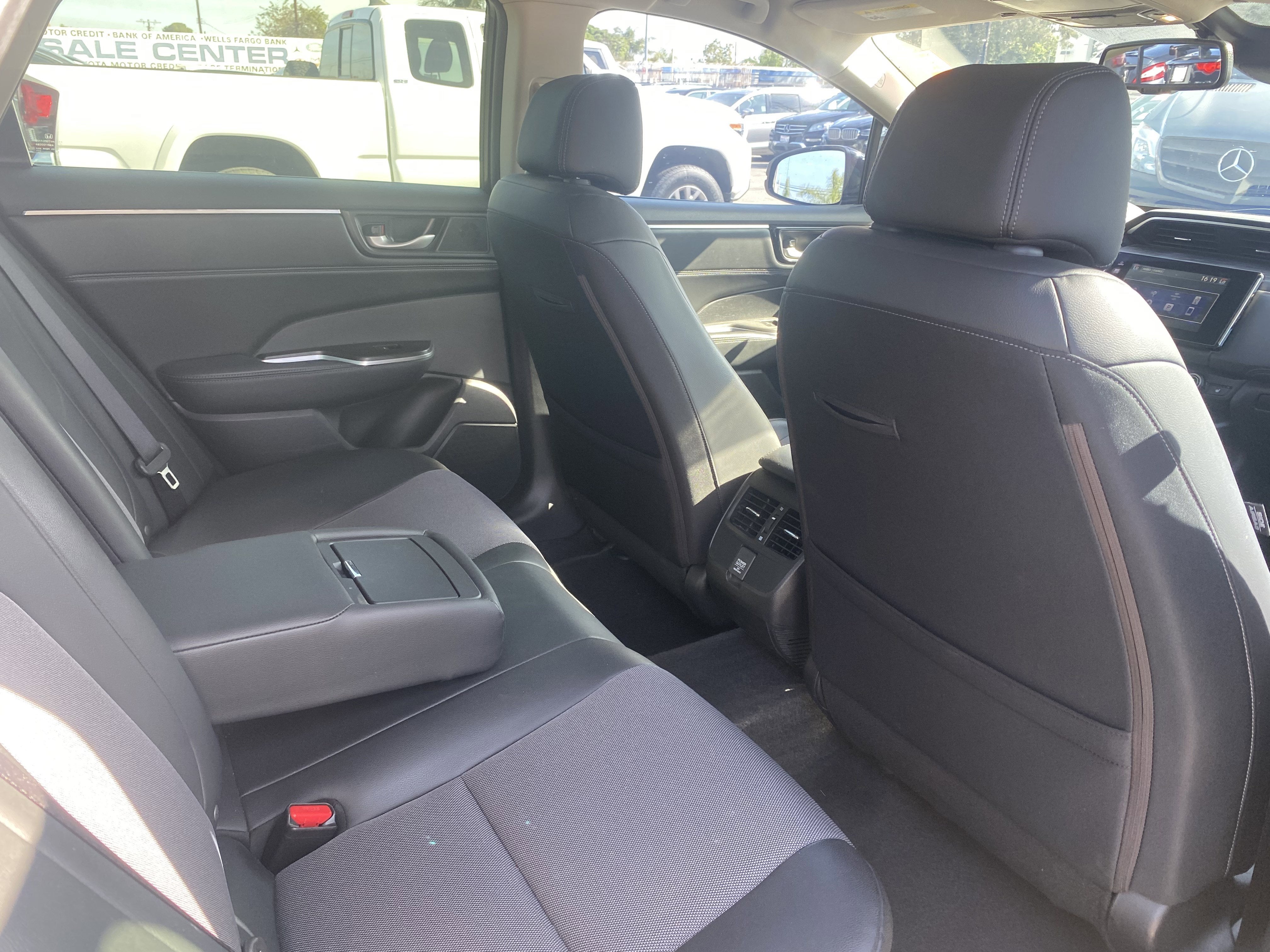 2019 Honda Clarity Plug-In Hybrid Sedan