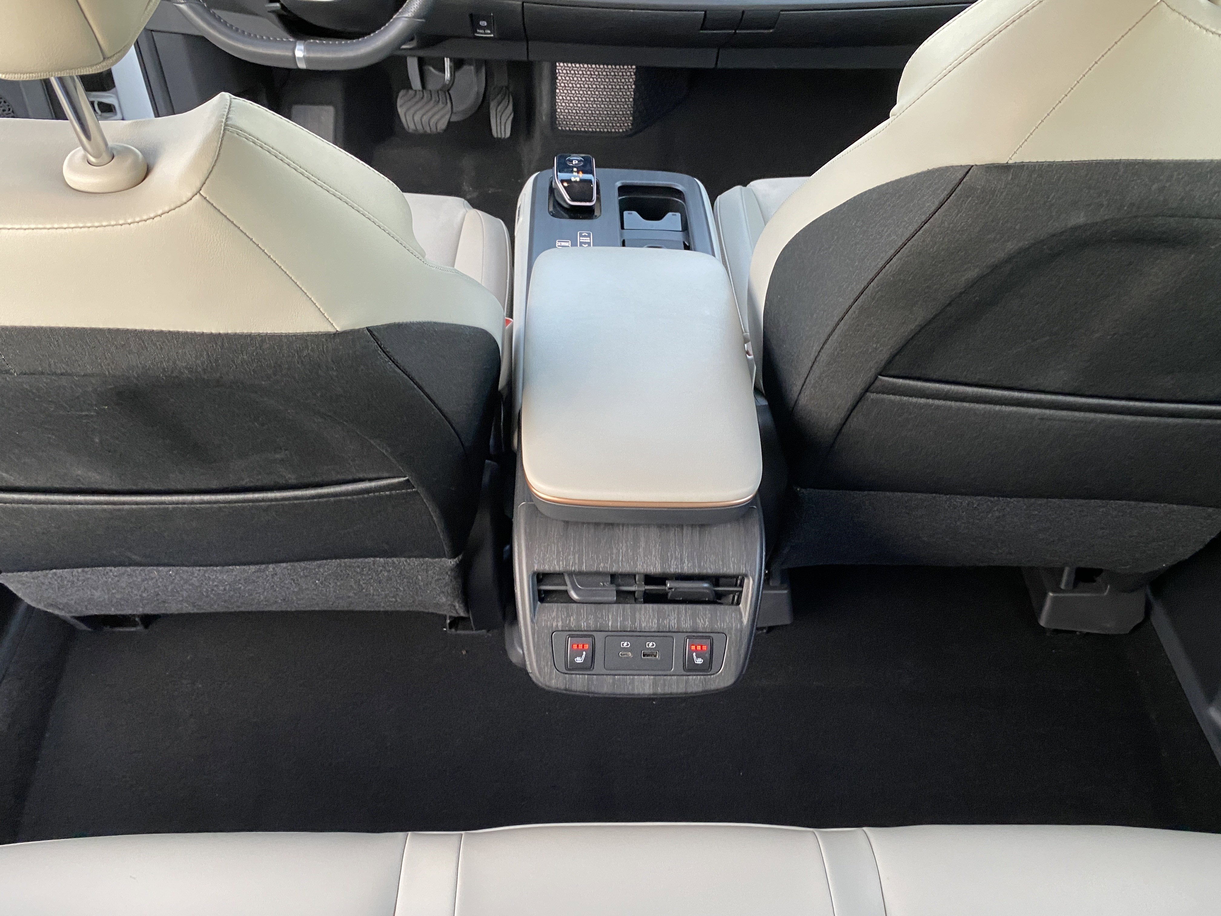 2024 Nissan ARIYA ENGAGE