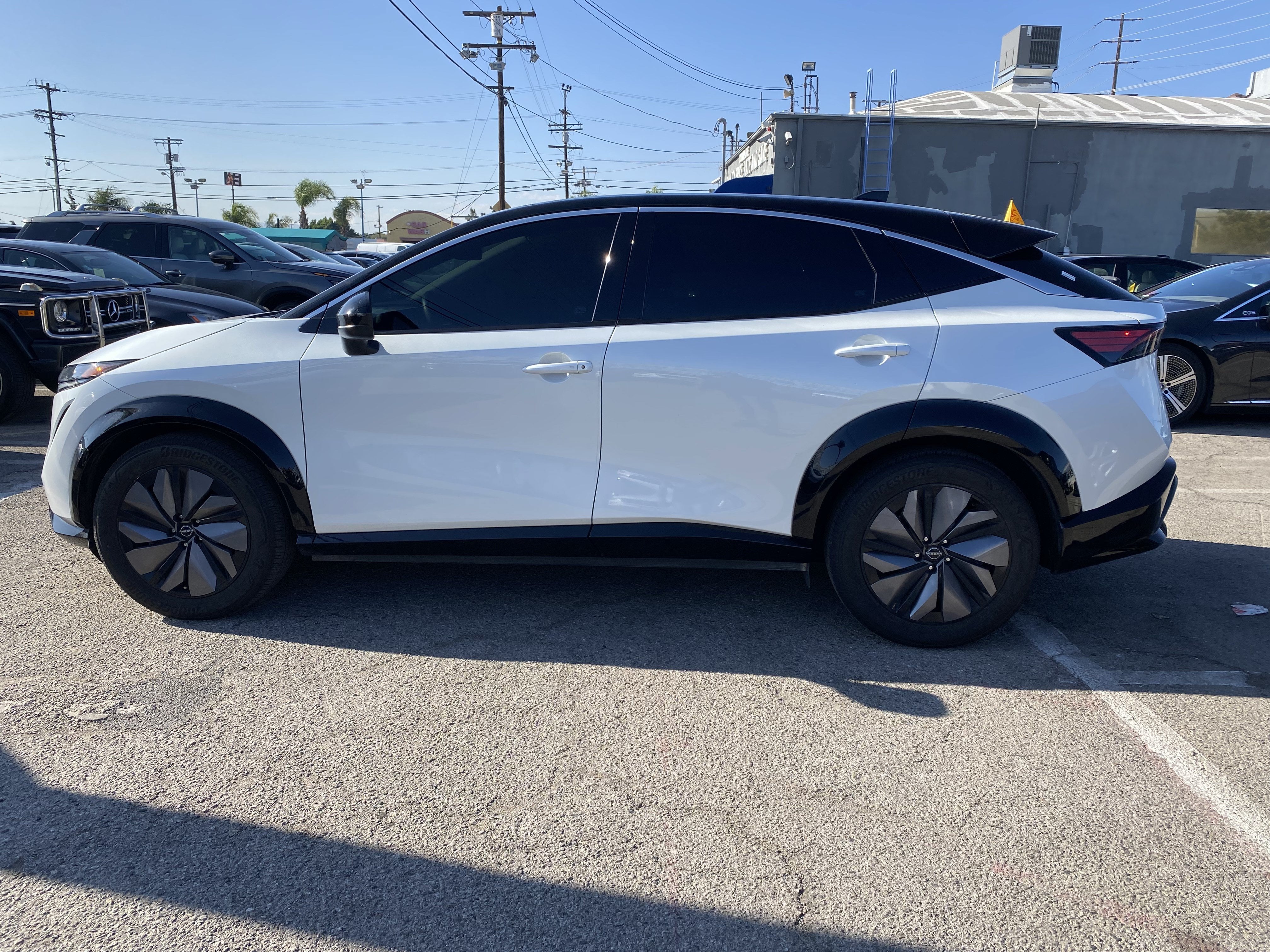 2023 Nissan ARIYA VENTURE+ FWD