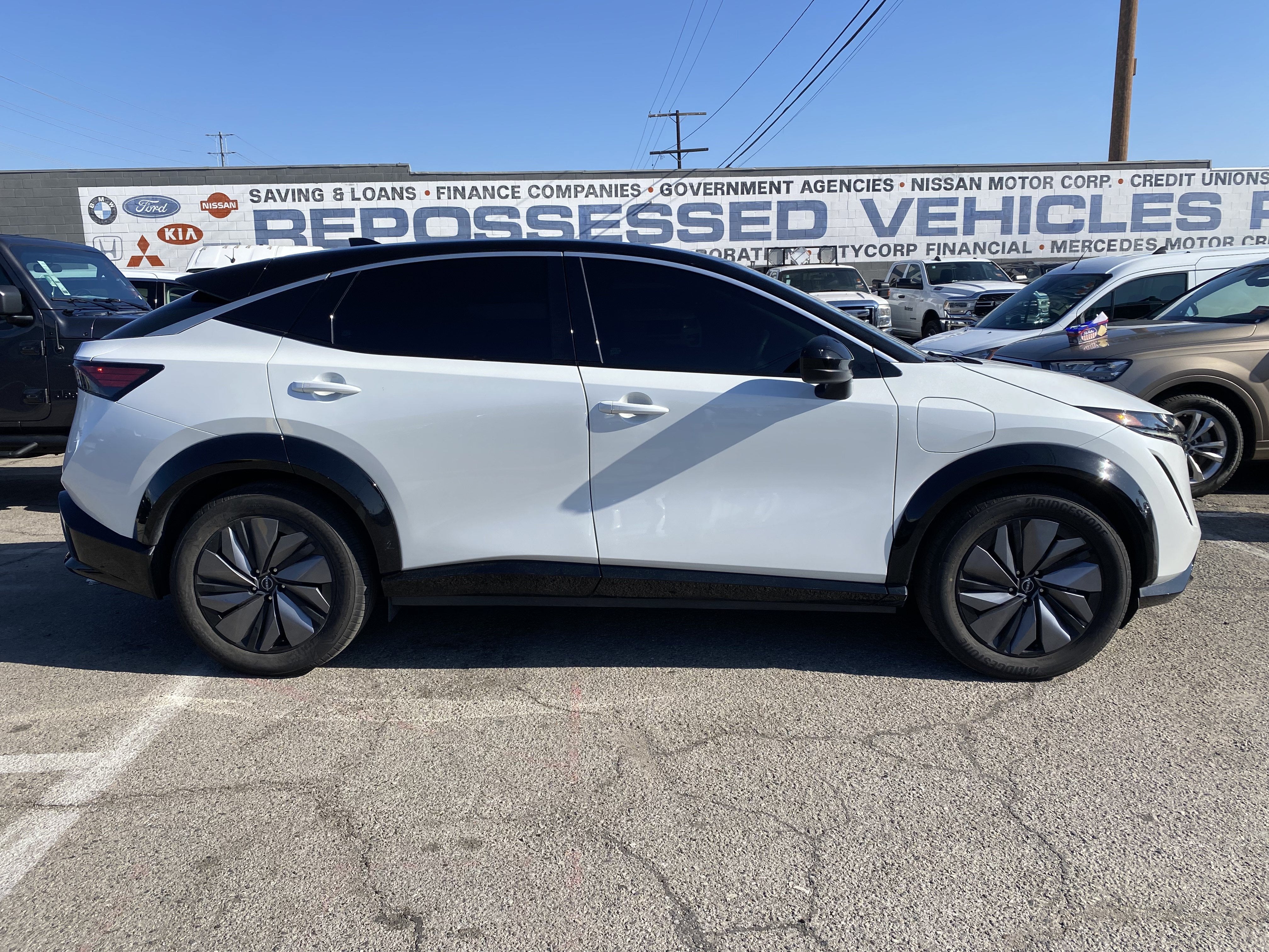 2023 Nissan ARIYA VENTURE+ FWD