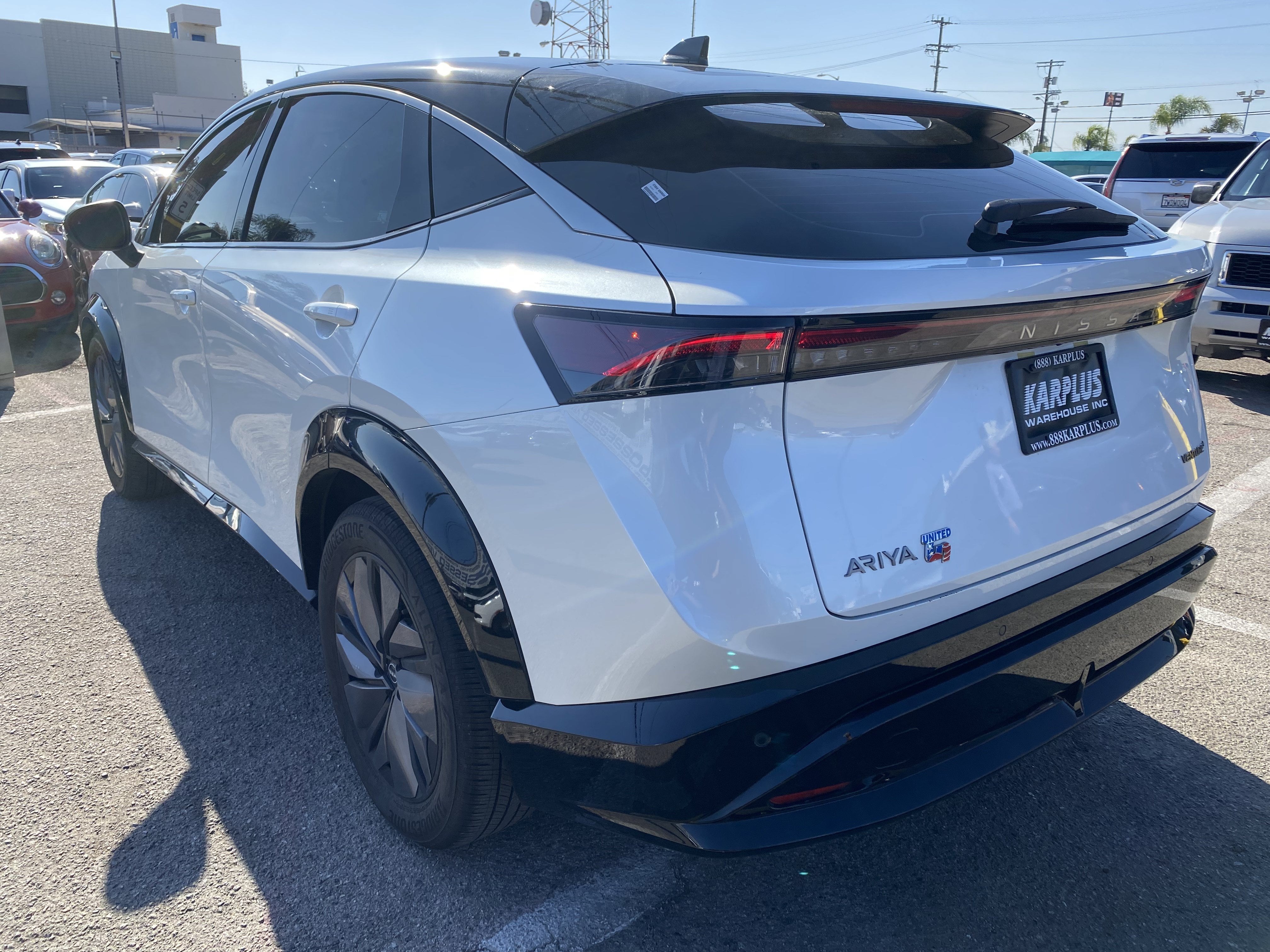 2023 Nissan ARIYA VENTURE+ FWD