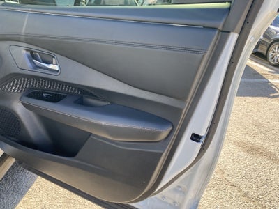 2023 Nissan ARIYA VENTURE+ FWD