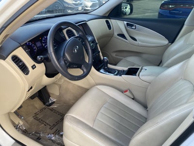 2017 INFINITI QX50 RWD